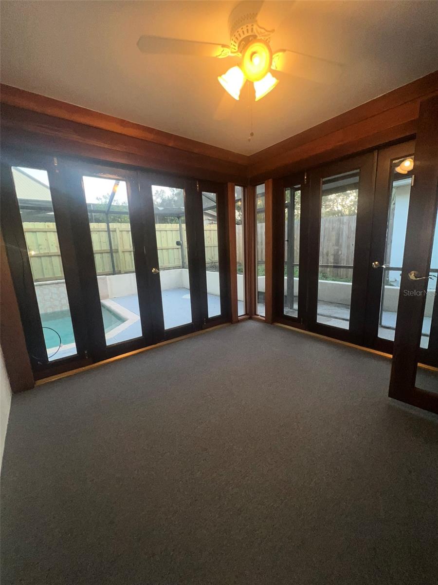 Image 12 of 16 For 3781 Lake Shore Drive