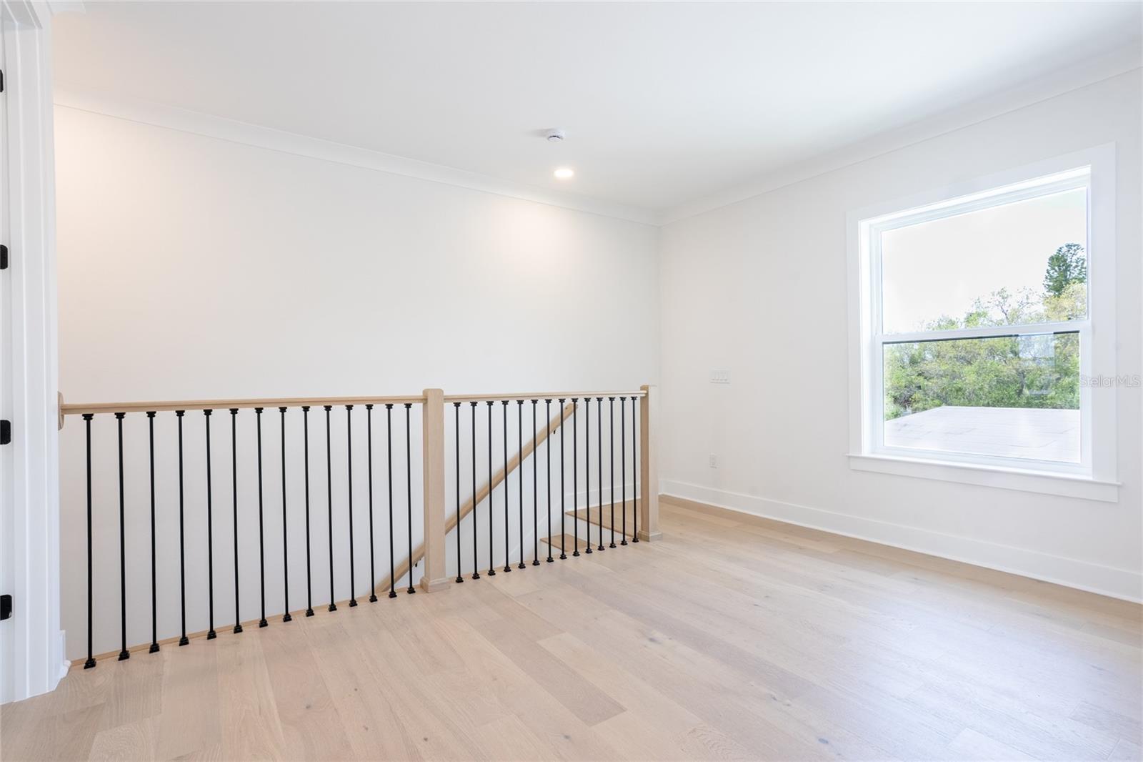 Image 17 of 52 For 1851 Mississippi Avenue Ne