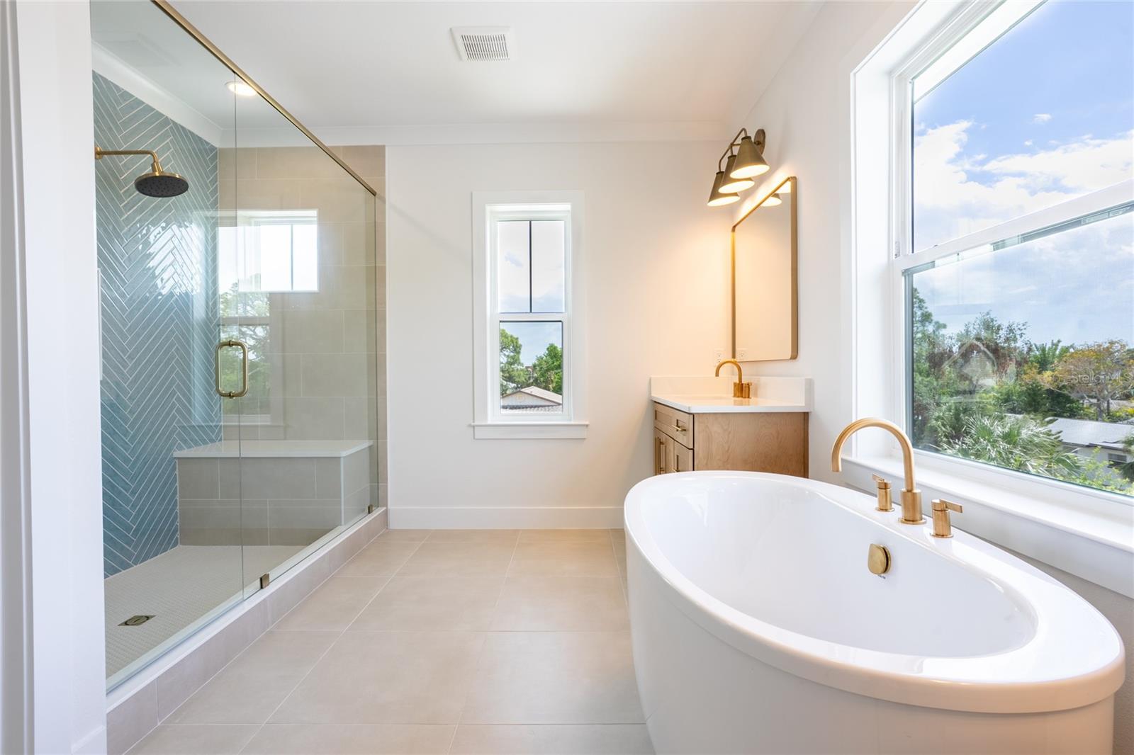 Image 20 of 52 For 1851 Mississippi Avenue Ne