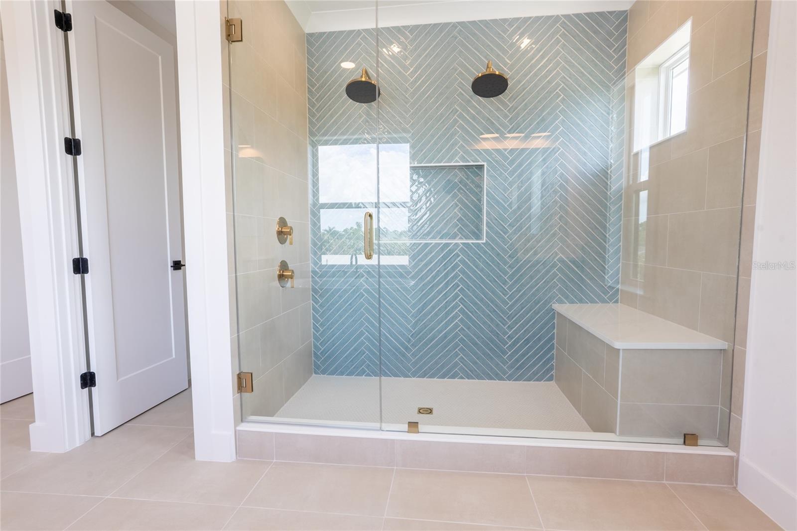 Image 21 of 52 For 1851 Mississippi Avenue Ne