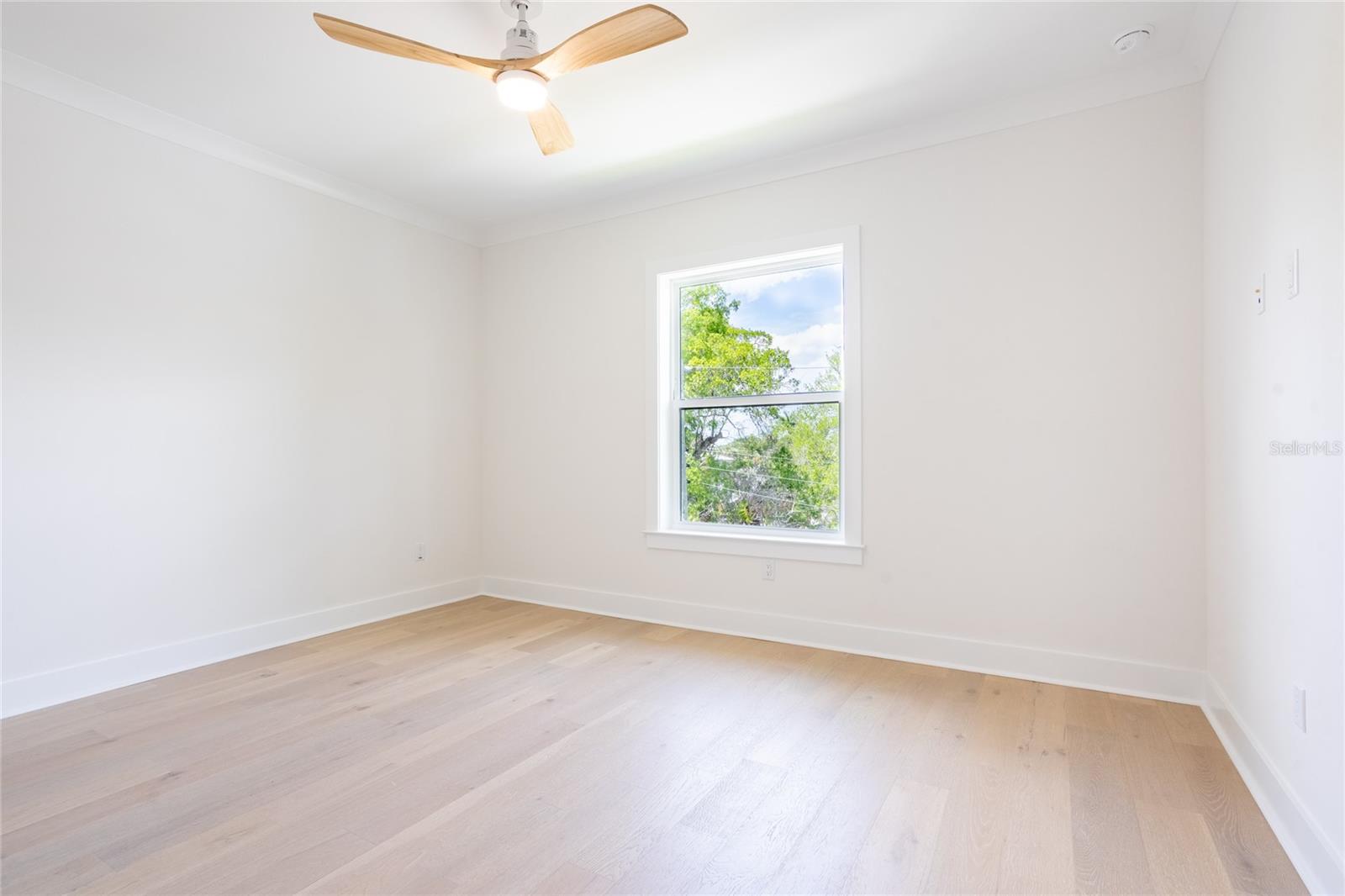 Image 29 of 52 For 1851 Mississippi Avenue Ne