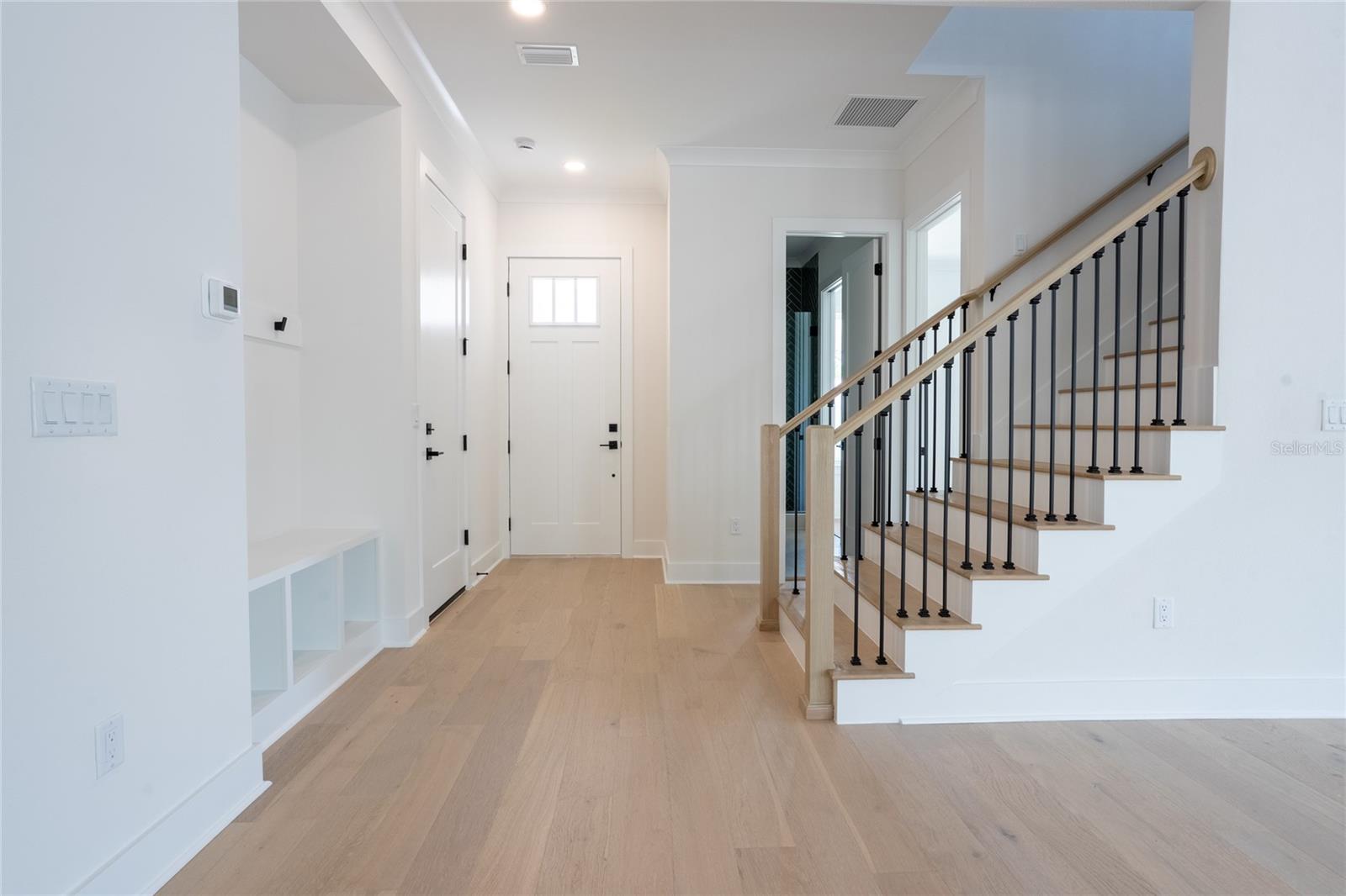 Image 3 of 52 For 1851 Mississippi Avenue Ne