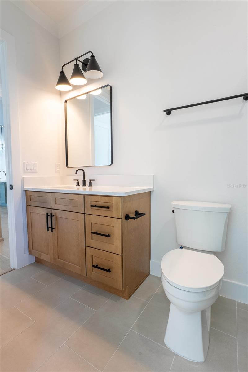 Image 30 of 52 For 1851 Mississippi Avenue Ne