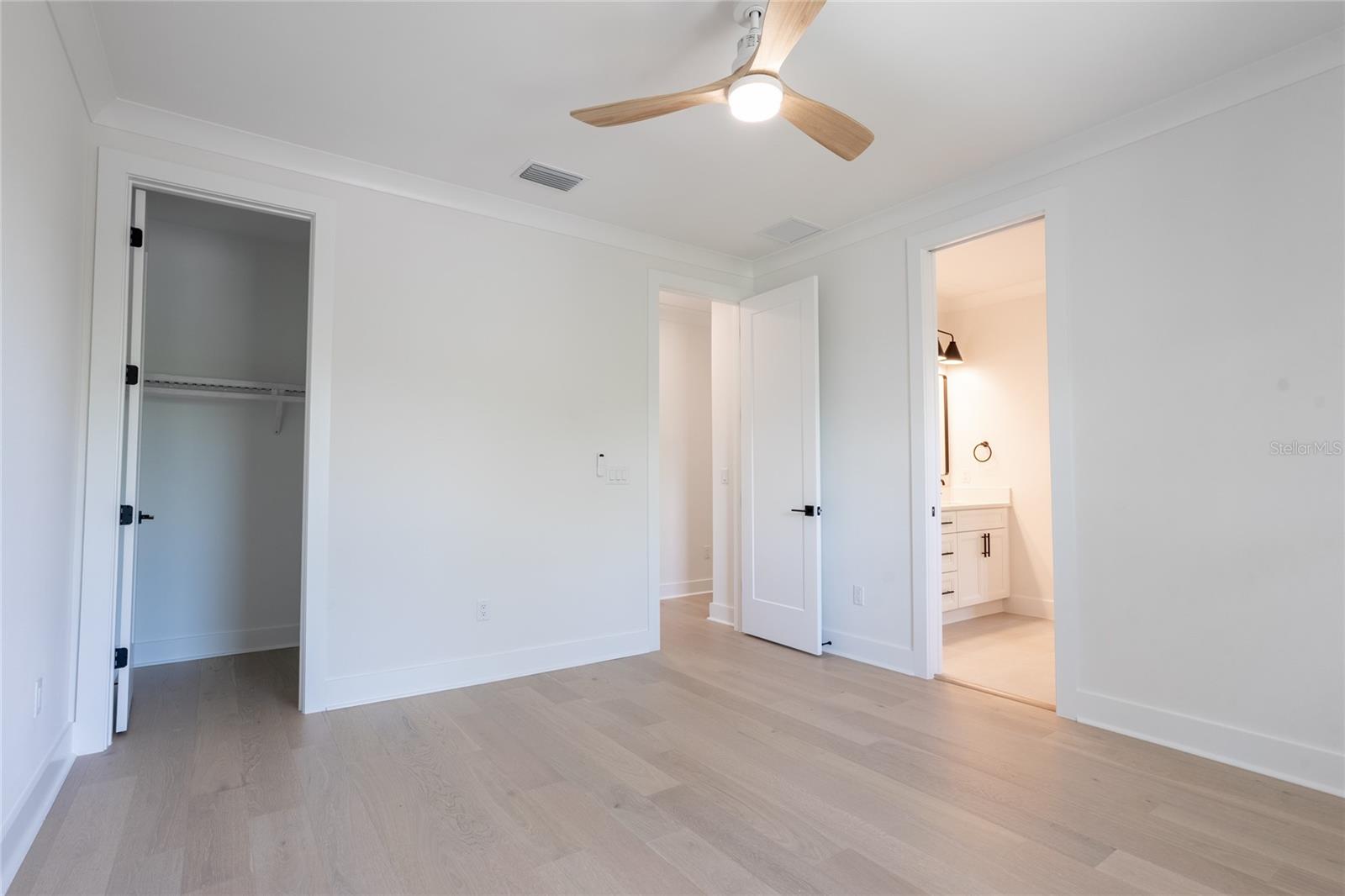 Image 34 of 52 For 1851 Mississippi Avenue Ne