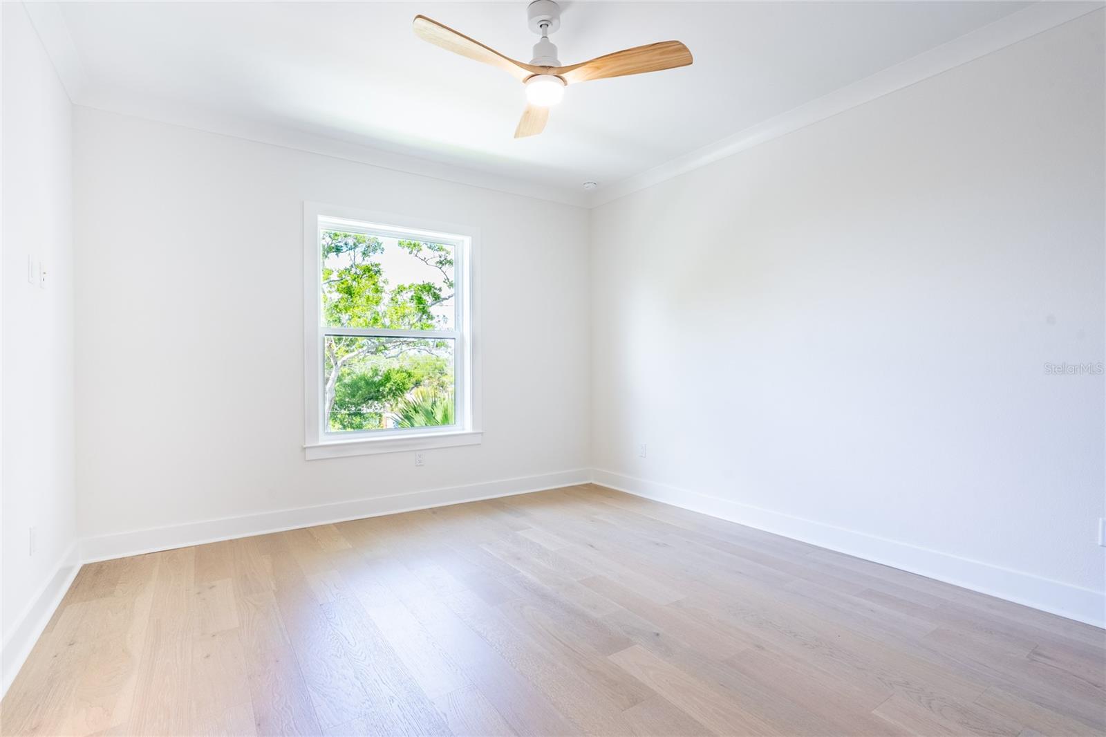 Image 35 of 52 For 1851 Mississippi Avenue Ne