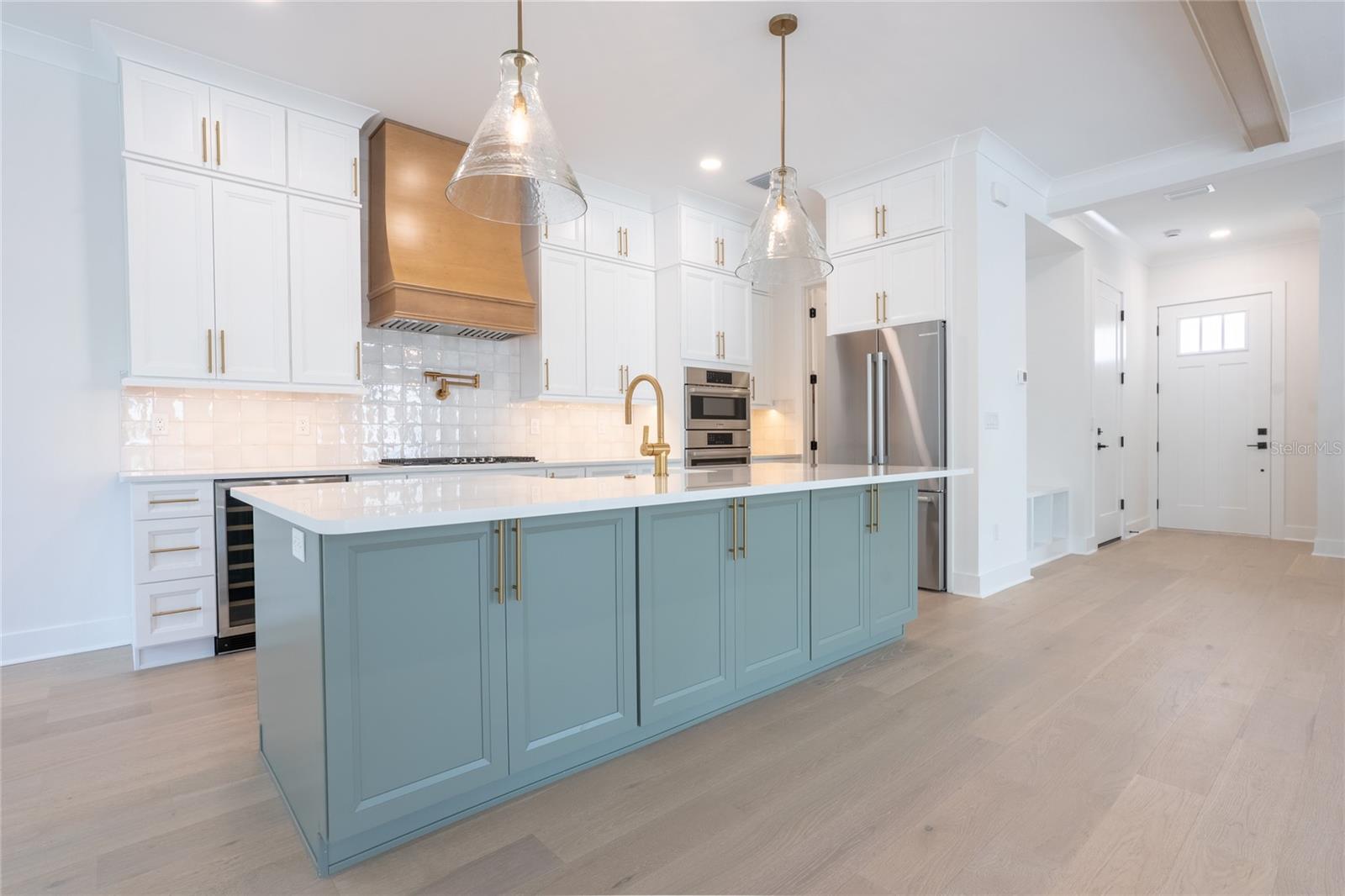 Image 6 of 52 For 1851 Mississippi Avenue Ne