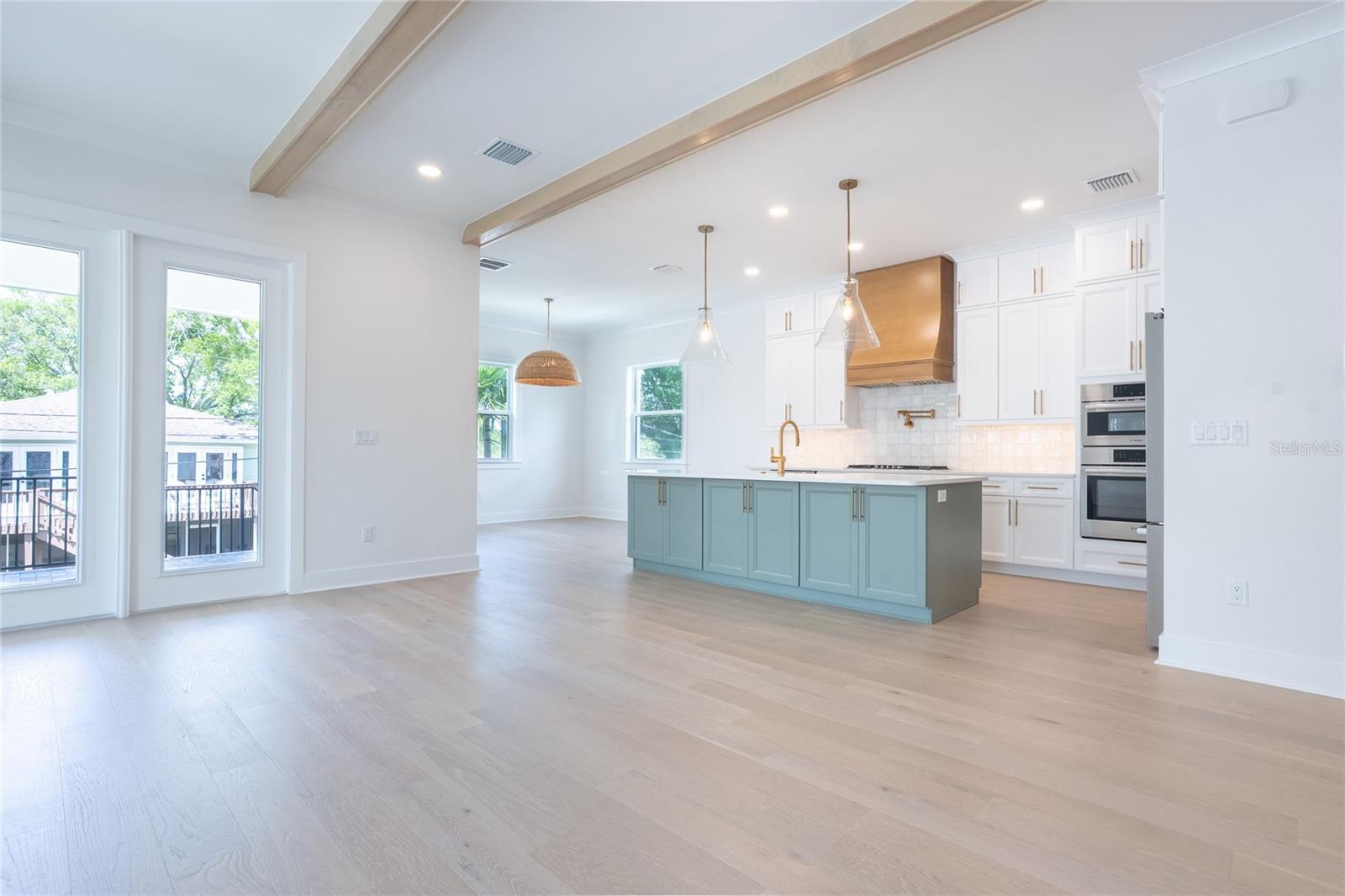 Image 8 of 52 For 1851 Mississippi Avenue Ne