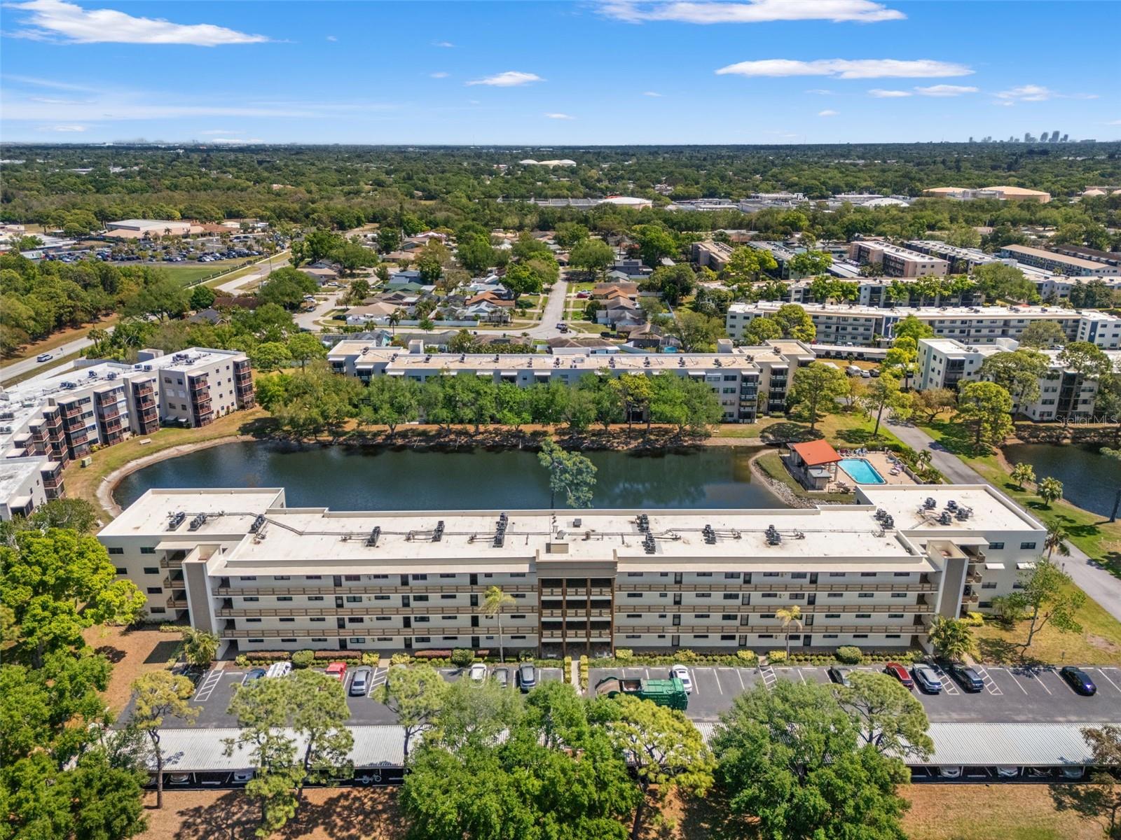 Image 16 of 44 For 6070 80th Street N 410