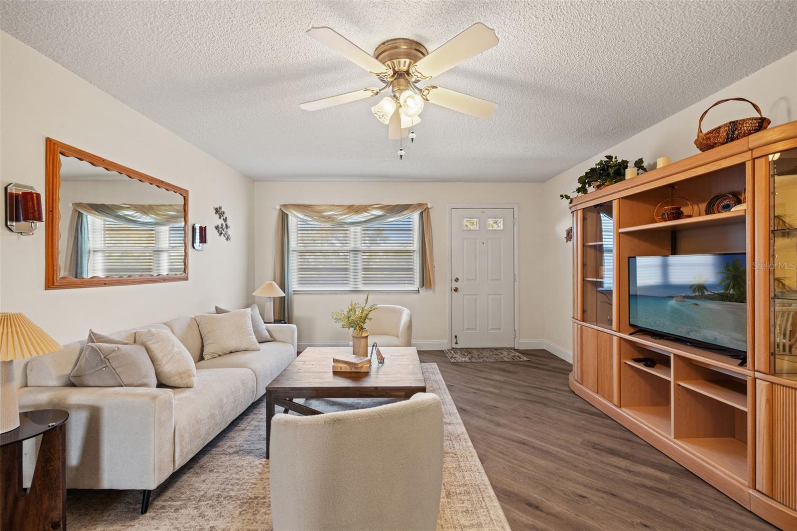 Image 2 of 44 For 6070 80th Street N 410