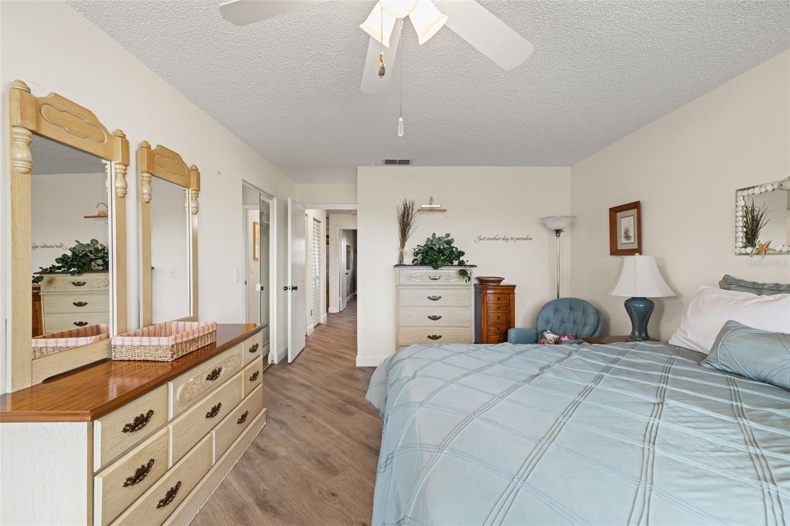 Image 33 of 44 For 6070 80th Street N 410