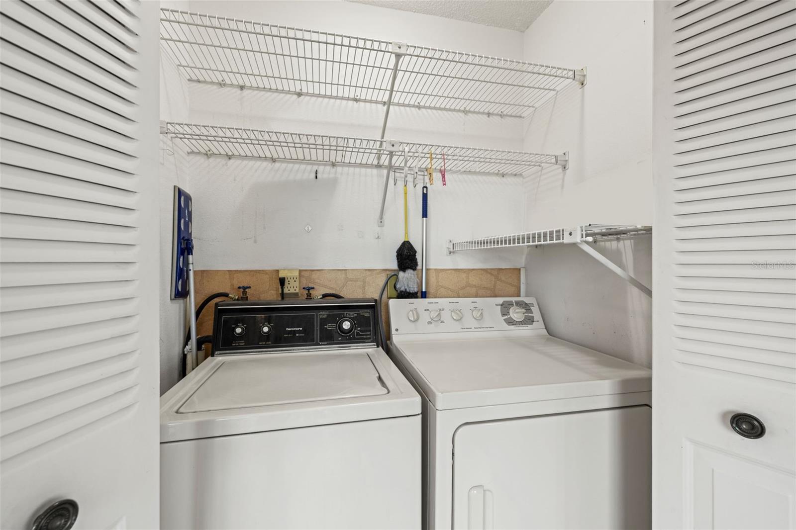 Image 37 of 44 For 6070 80th Street N 410