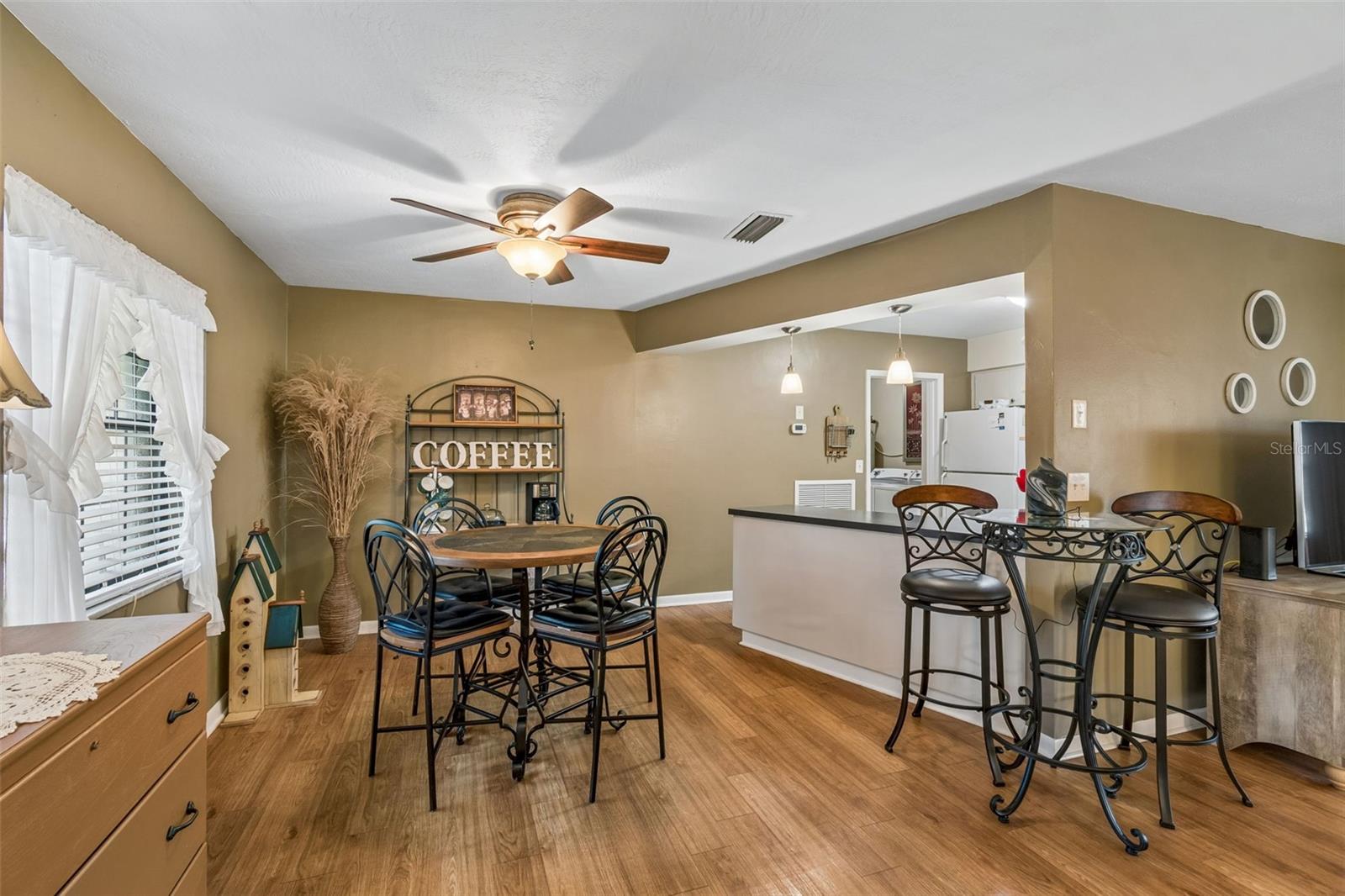 Image 13 of 54 For 7253 Tarrytown Drive