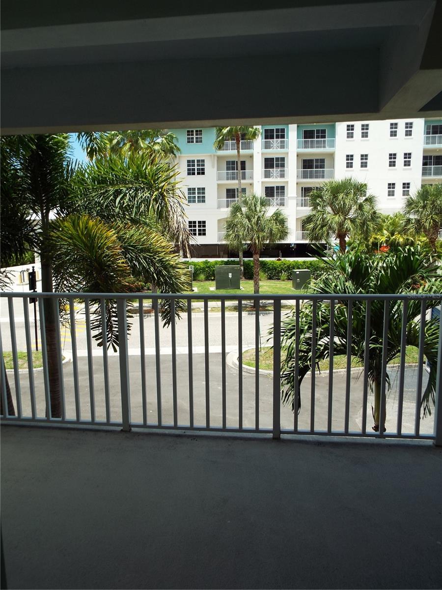 Image 11 of 25 For 513 Bahia Beach Blvd