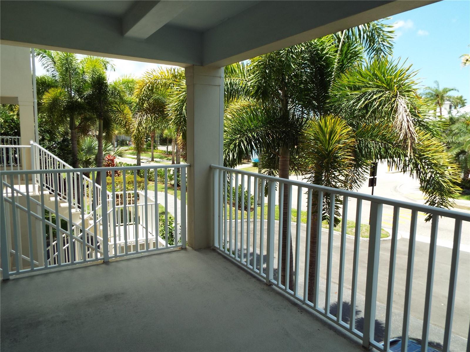 Image 12 of 25 For 513 Bahia Beach Blvd