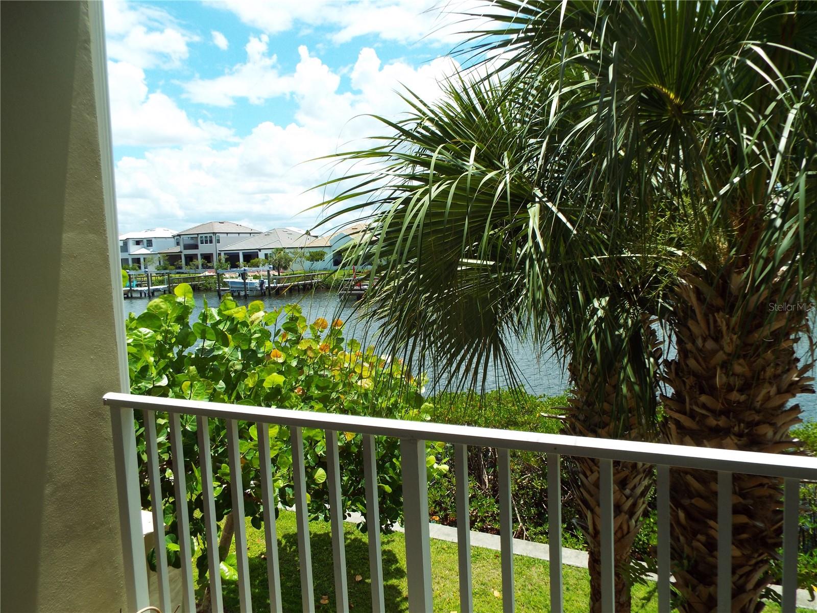 Image 3 of 25 For 513 Bahia Beach Blvd