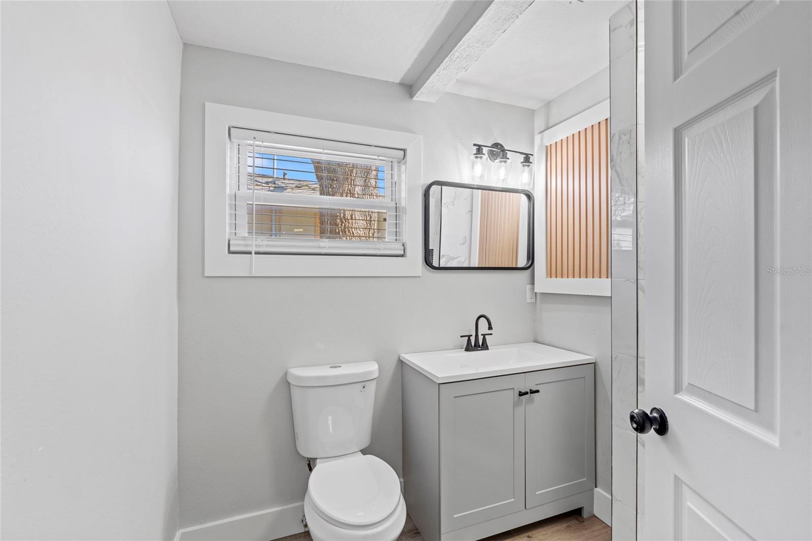 Image 13 of 29 For 2003 6th Place Sw