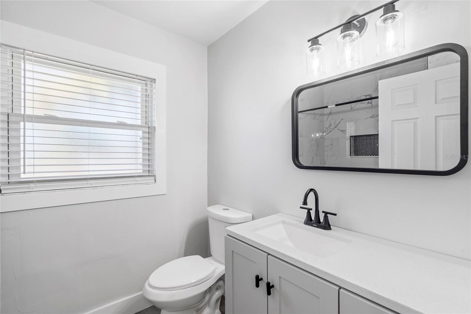 Image 16 of 29 For 2003 6th Place Sw