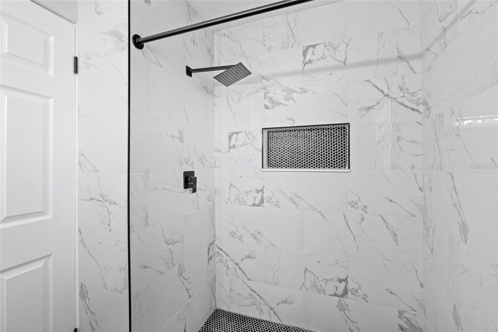 Image 17 of 29 For 2003 6th Place Sw