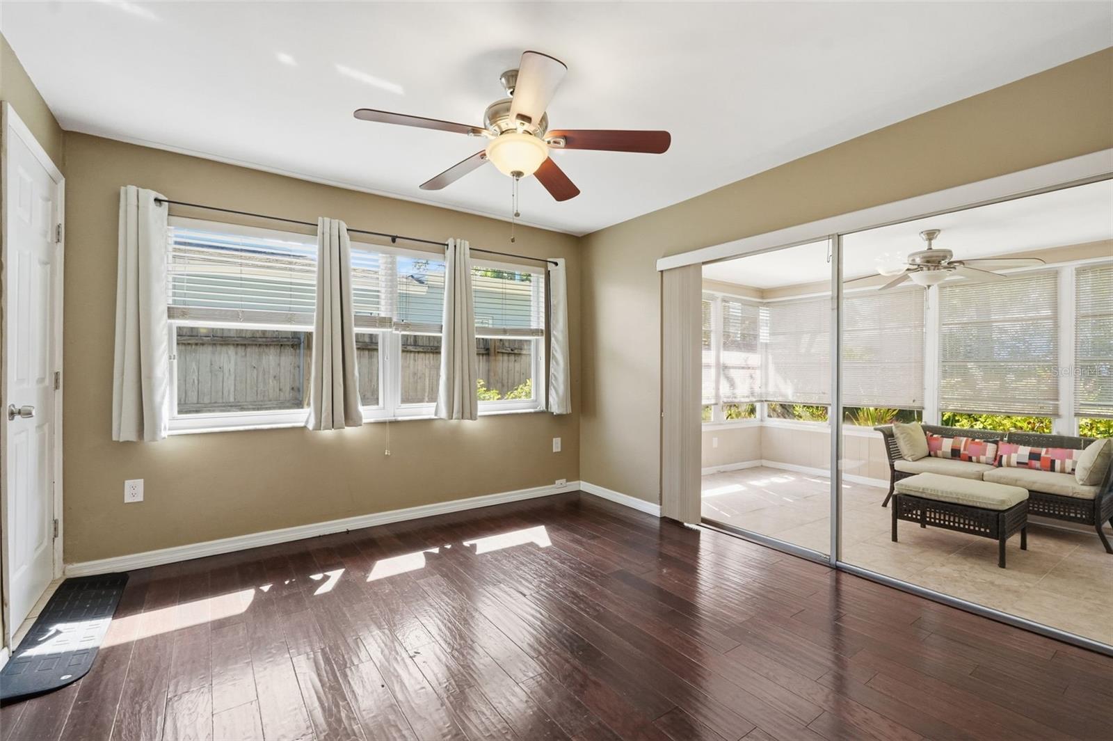 Image 10 of 27 For 2171 Scotland Drive