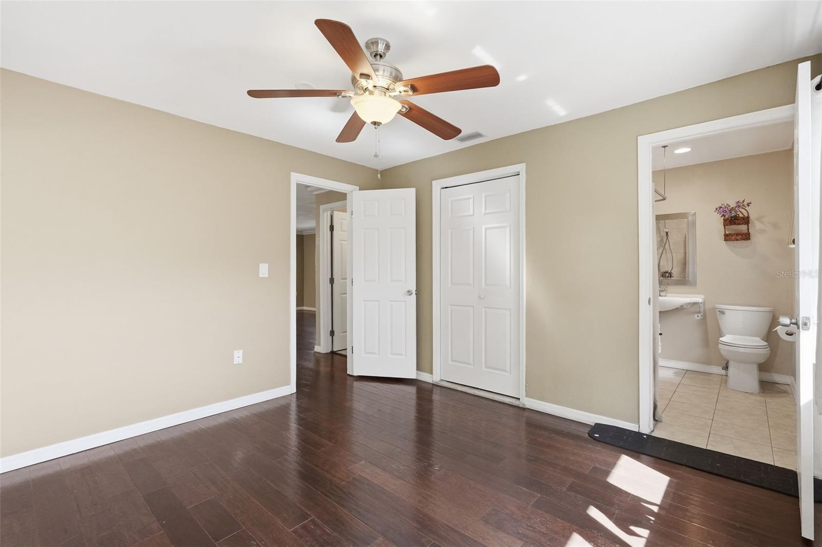 Image 11 of 27 For 2171 Scotland Drive