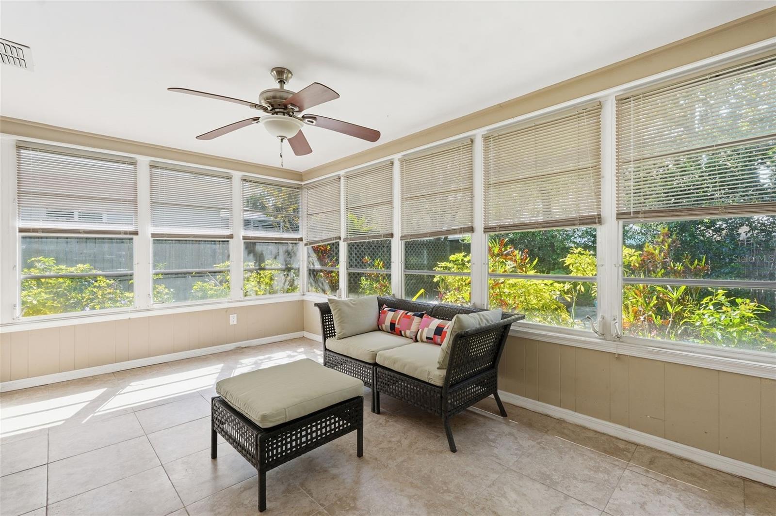 Image 19 of 27 For 2171 Scotland Drive