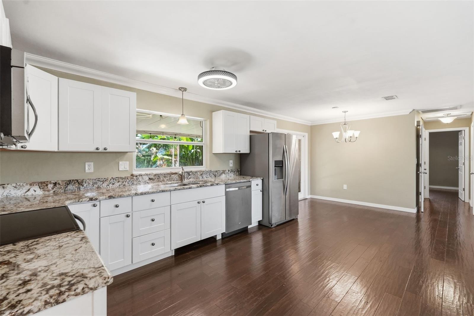 Image 5 of 27 For 2171 Scotland Drive