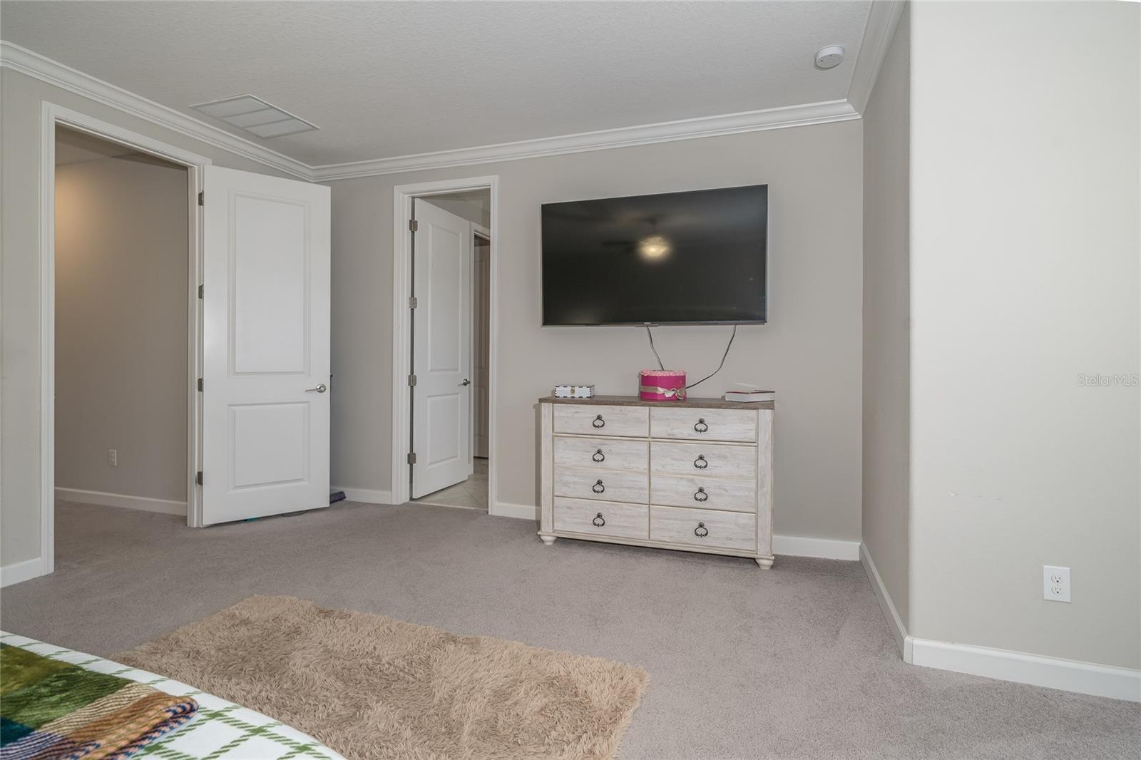 Listing photo id 20 for 8099 Lago Mist Way