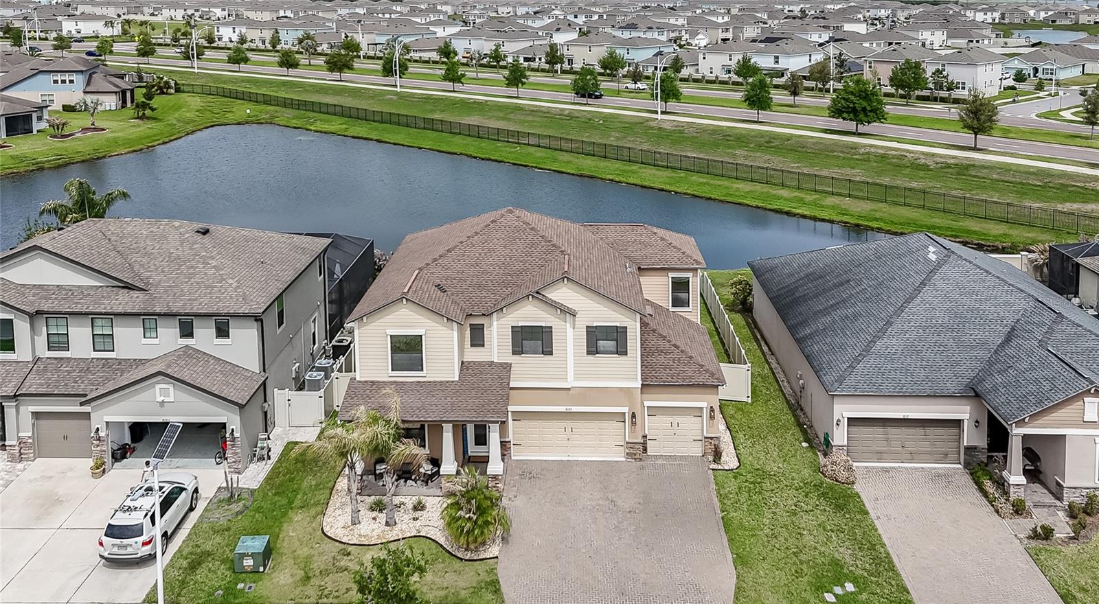 Listing photo id 45 for 8099 Lago Mist Way