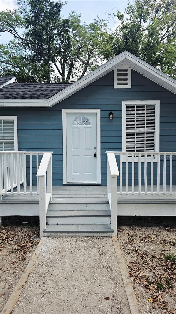 Image 2 of 19 For 8419 Ola Avenue