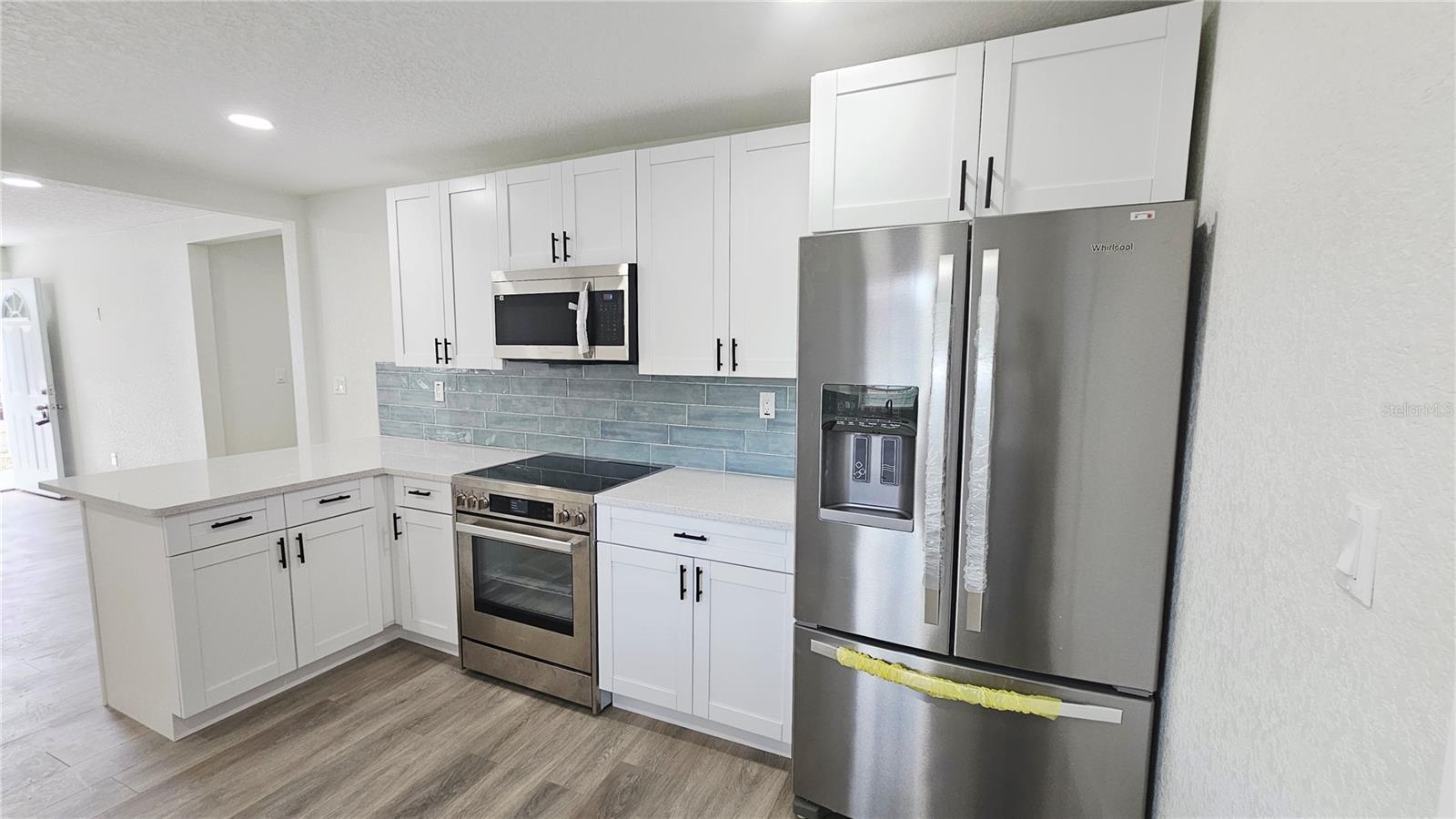 Image 6 of 19 For 8419 Ola Avenue