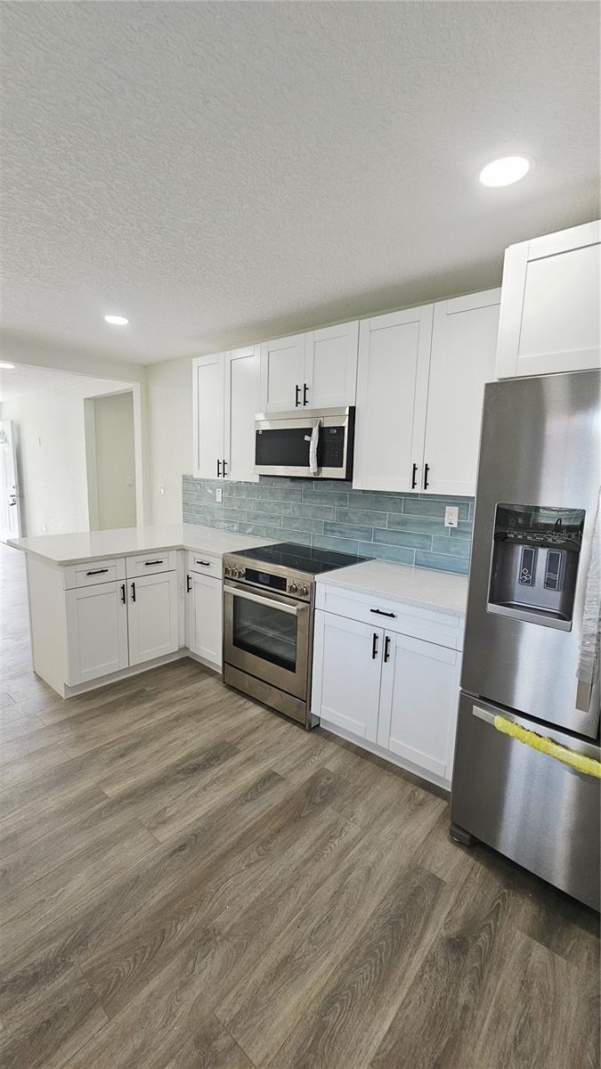 Image 8 of 19 For 8419 Ola Avenue