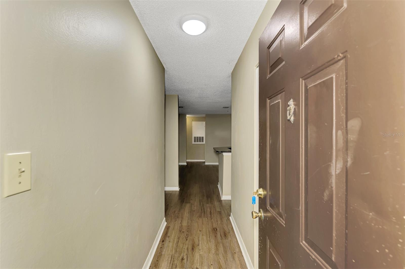 Image 11 of 51 For 4045 Crockers Lake Boulevard 11