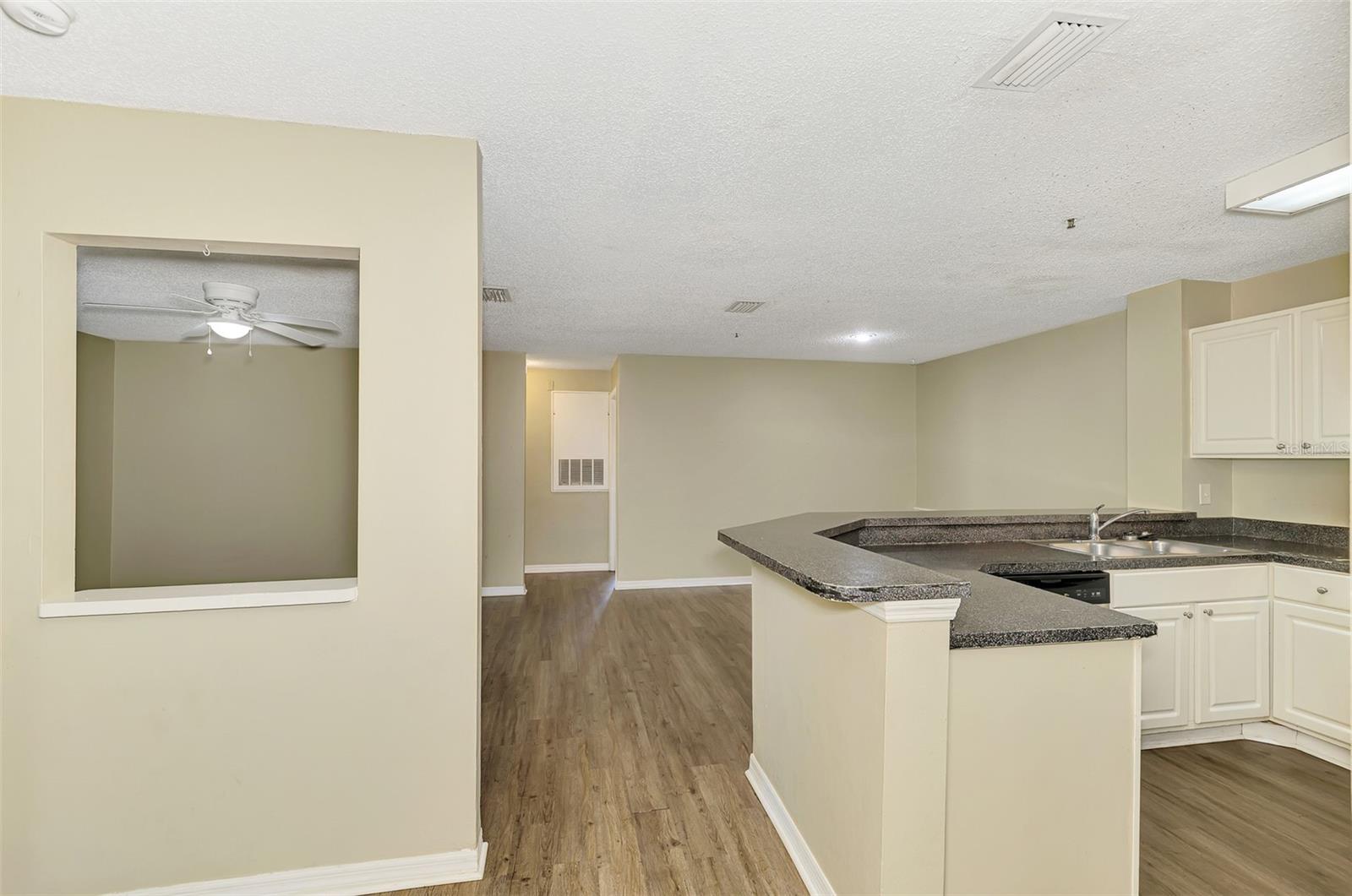 Image 13 of 51 For 4045 Crockers Lake Boulevard 11