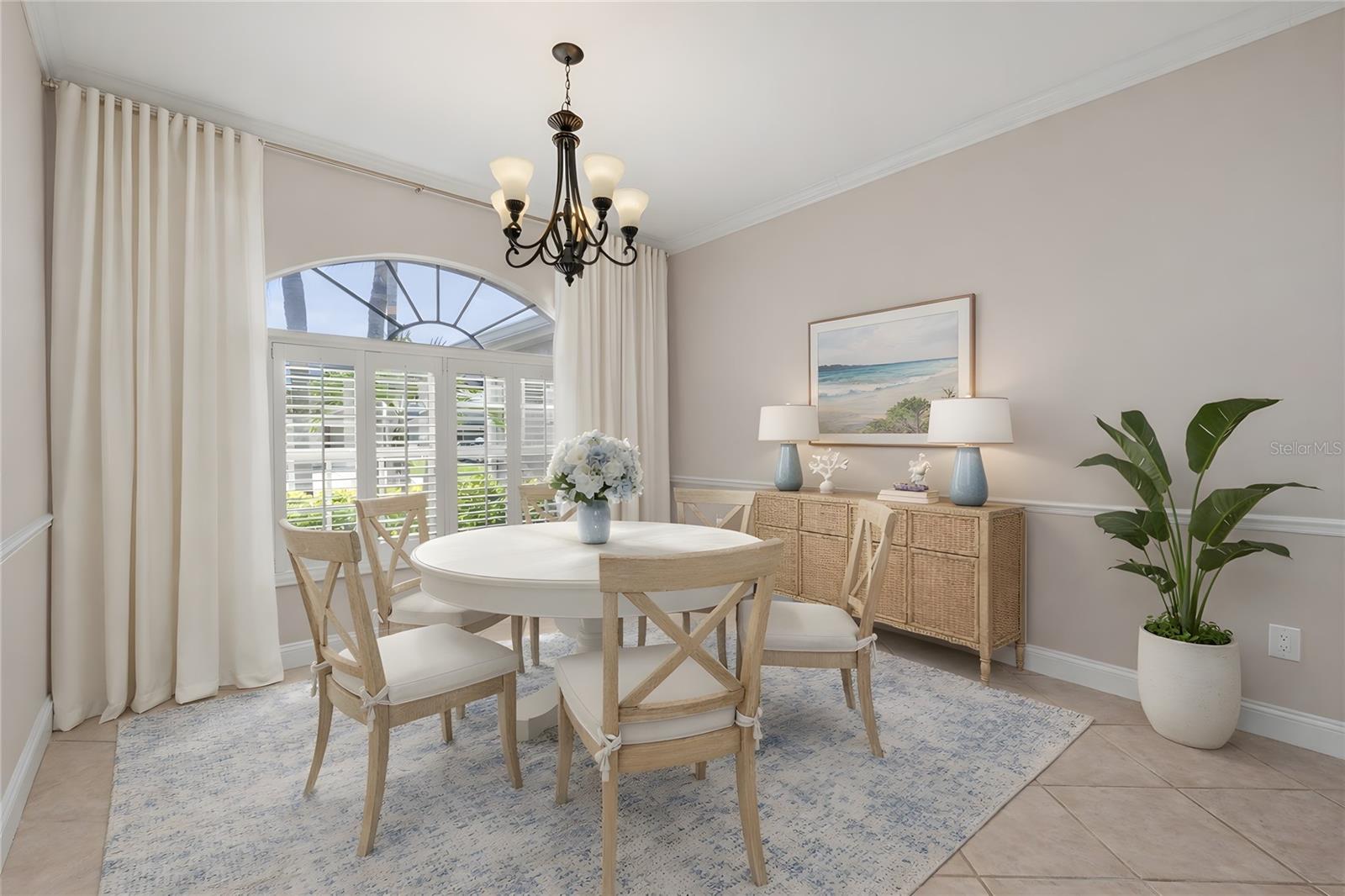 Image 11 of 46 For 15805 Muirfield Drive