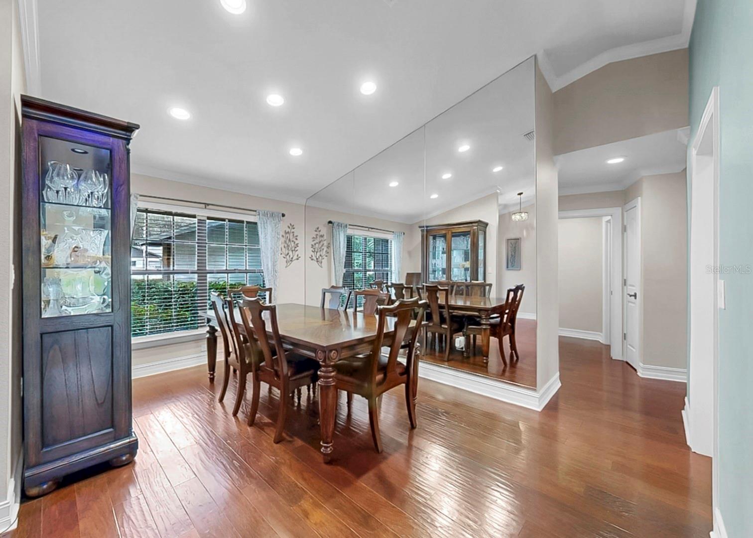 Image 20 of 90 For 401 Penn National Road