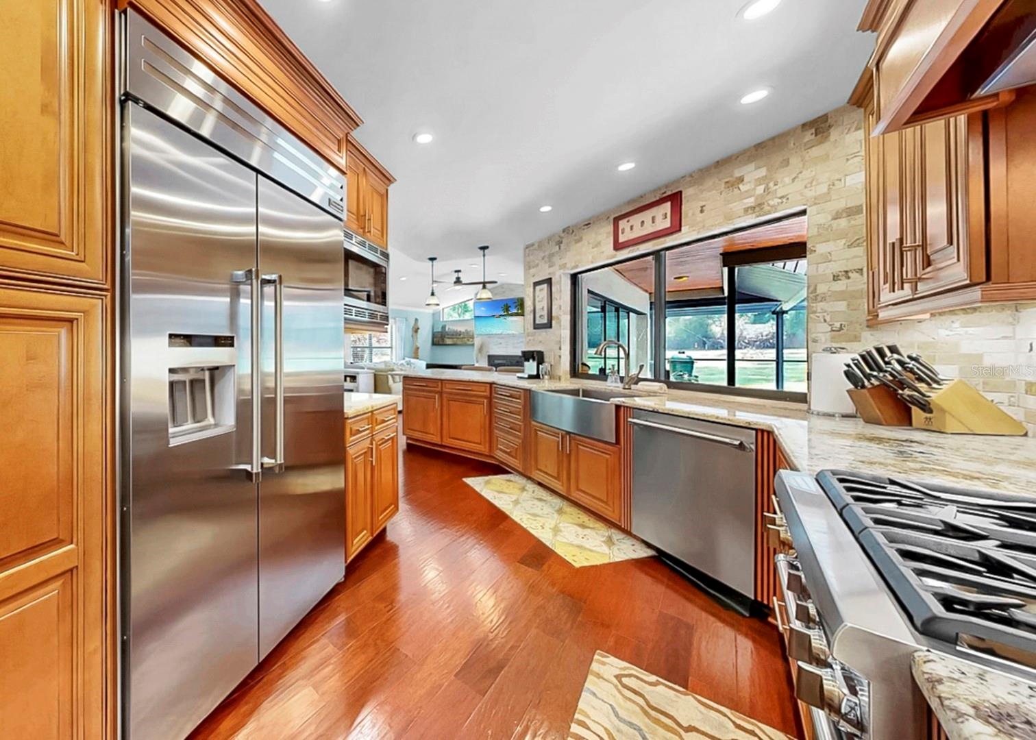 Image 23 of 90 For 401 Penn National Road