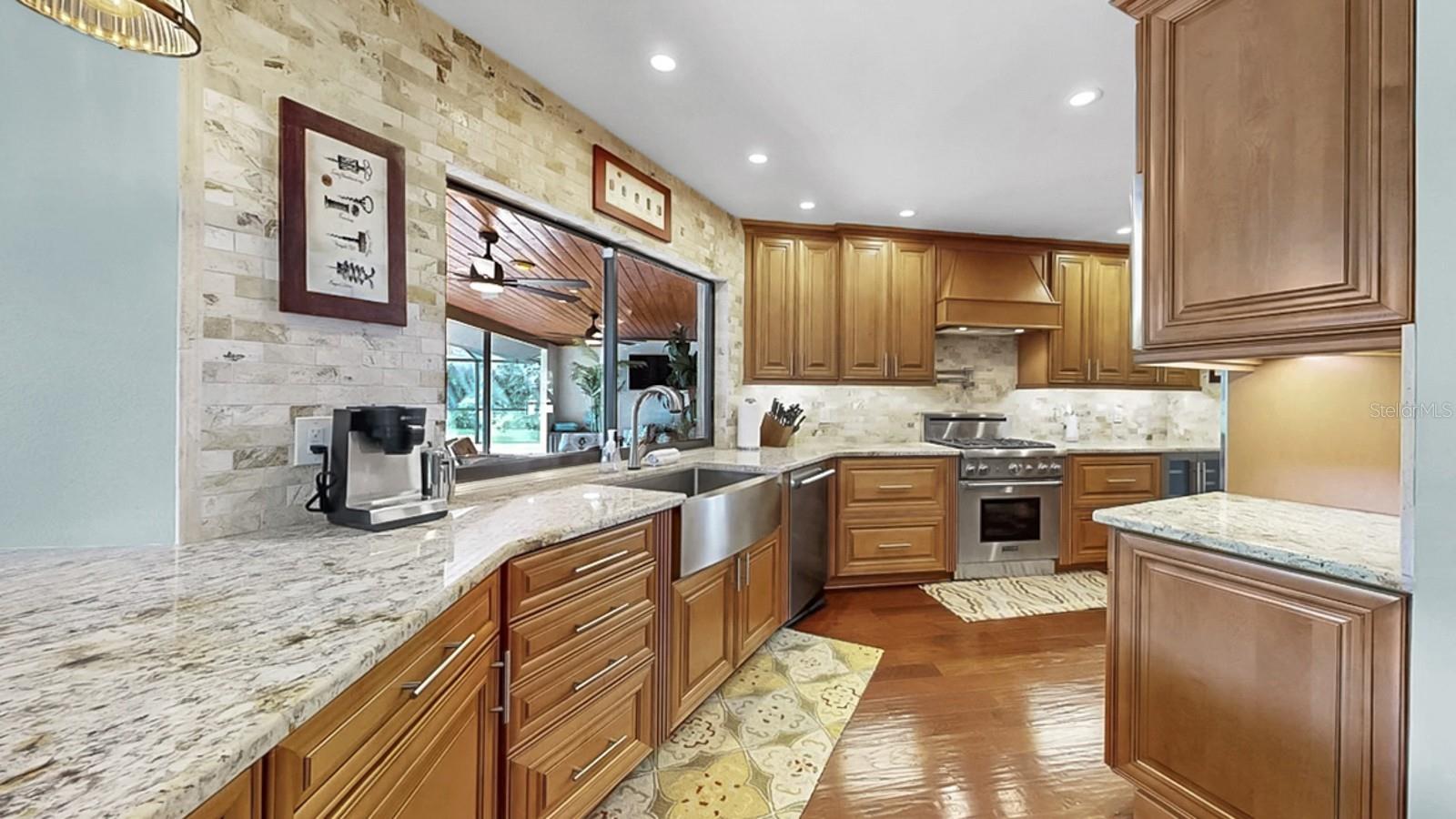 Image 28 of 90 For 401 Penn National Road