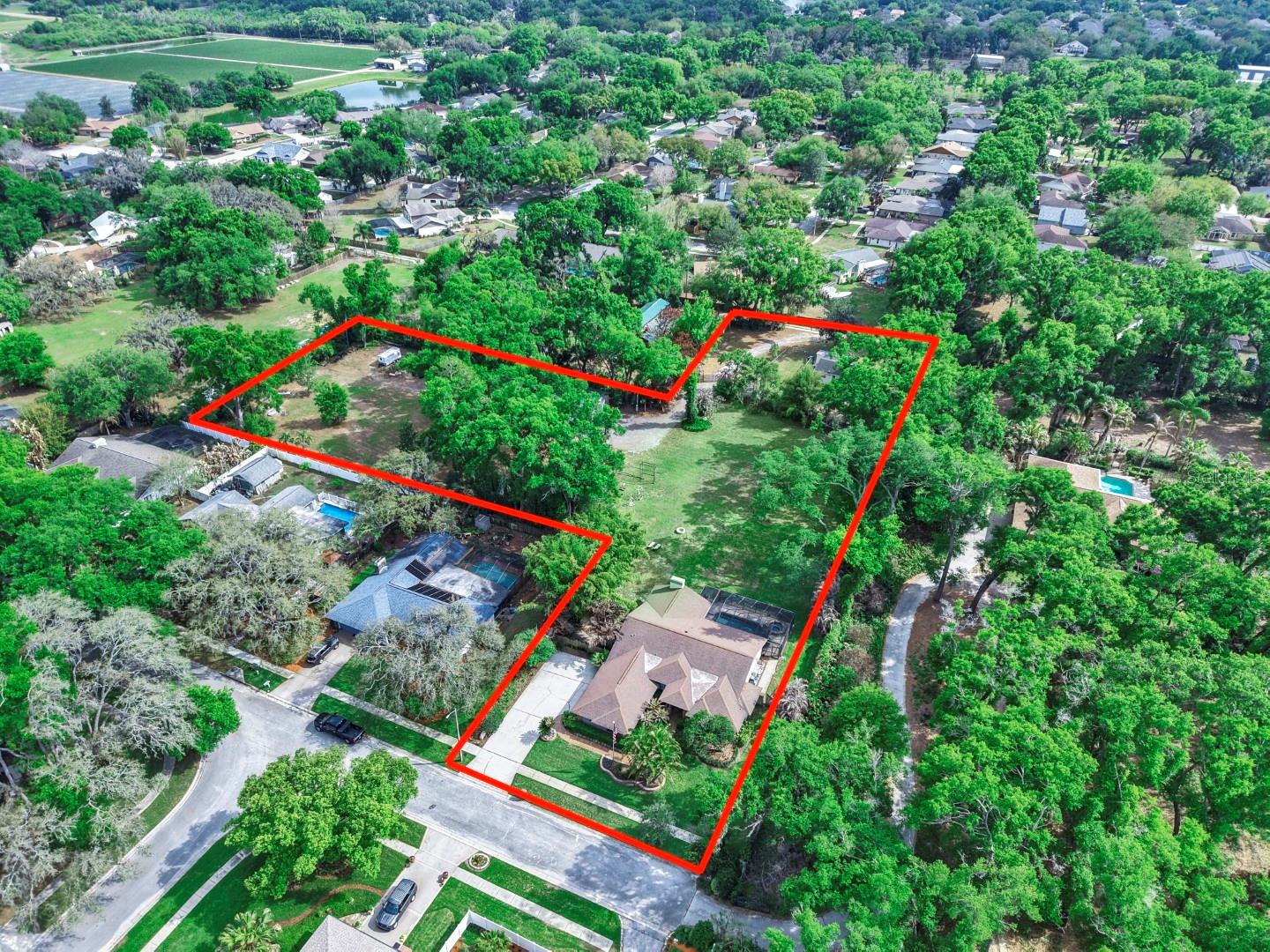 Image 5 of 90 For 401 Penn National Road