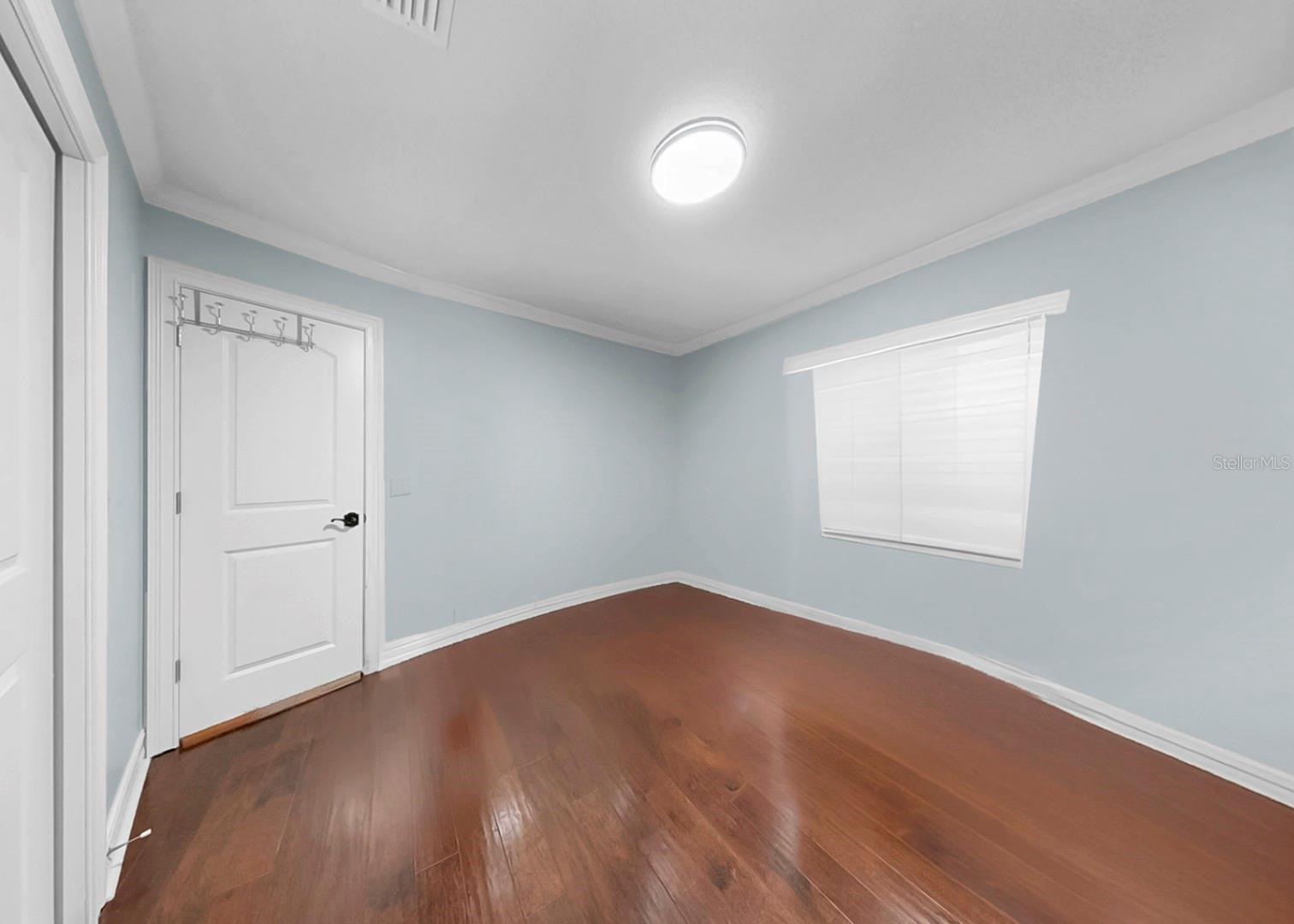 Image 50 of 90 For 401 Penn National Road