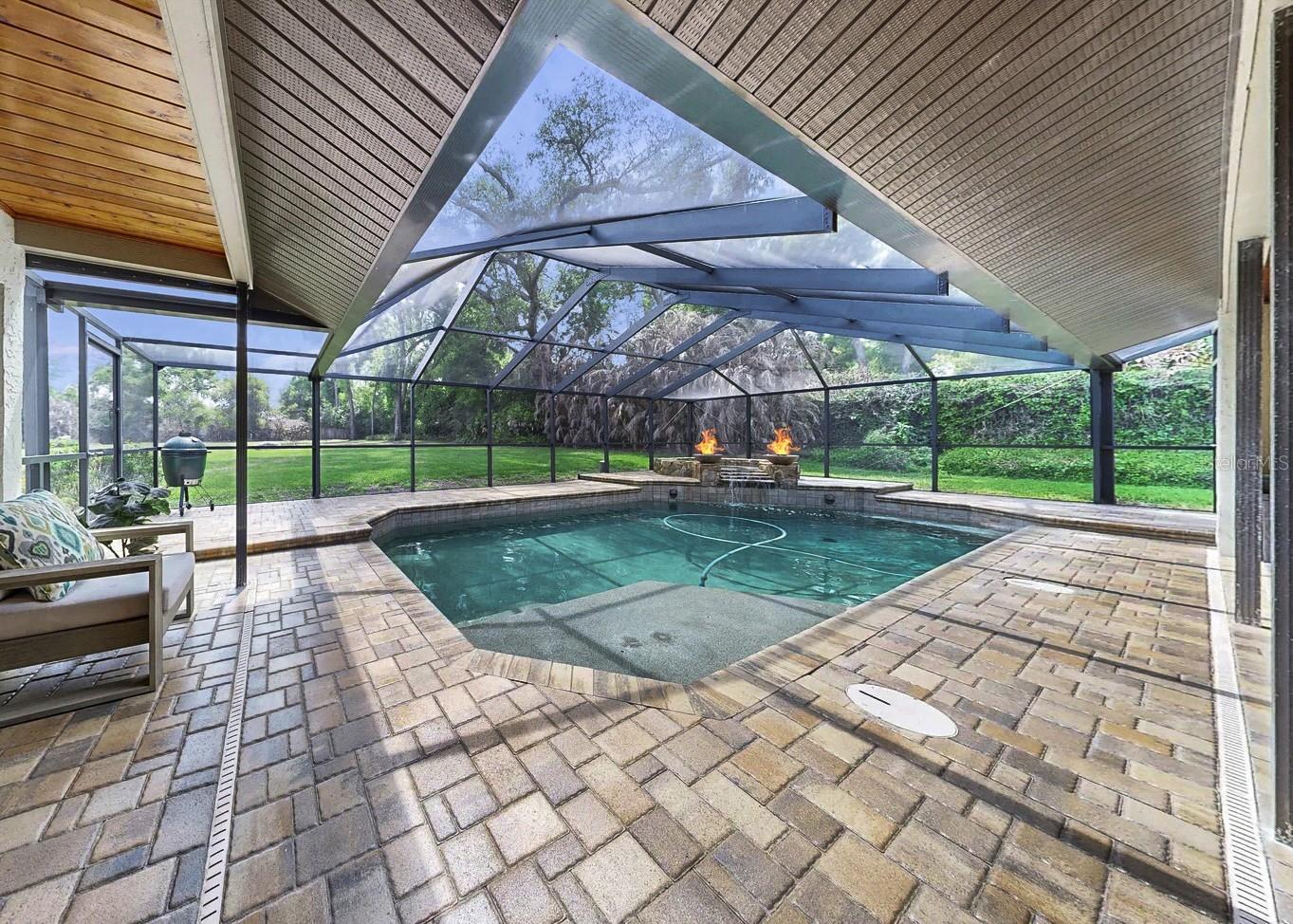 Image 58 of 90 For 401 Penn National Road