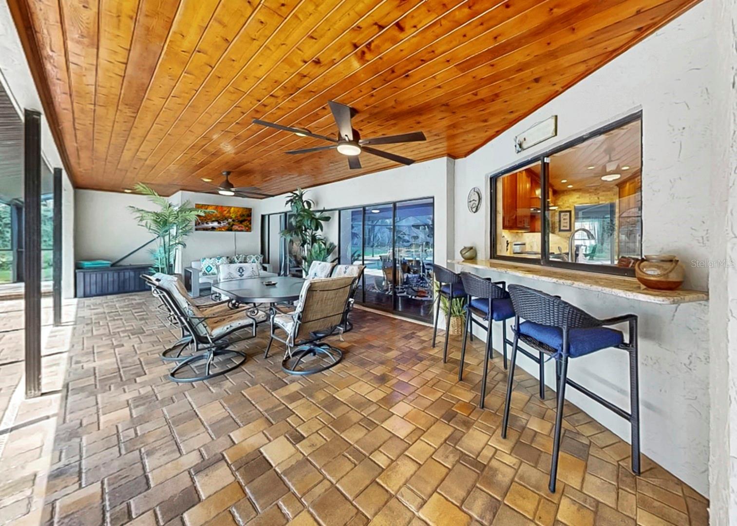 Image 60 of 90 For 401 Penn National Road