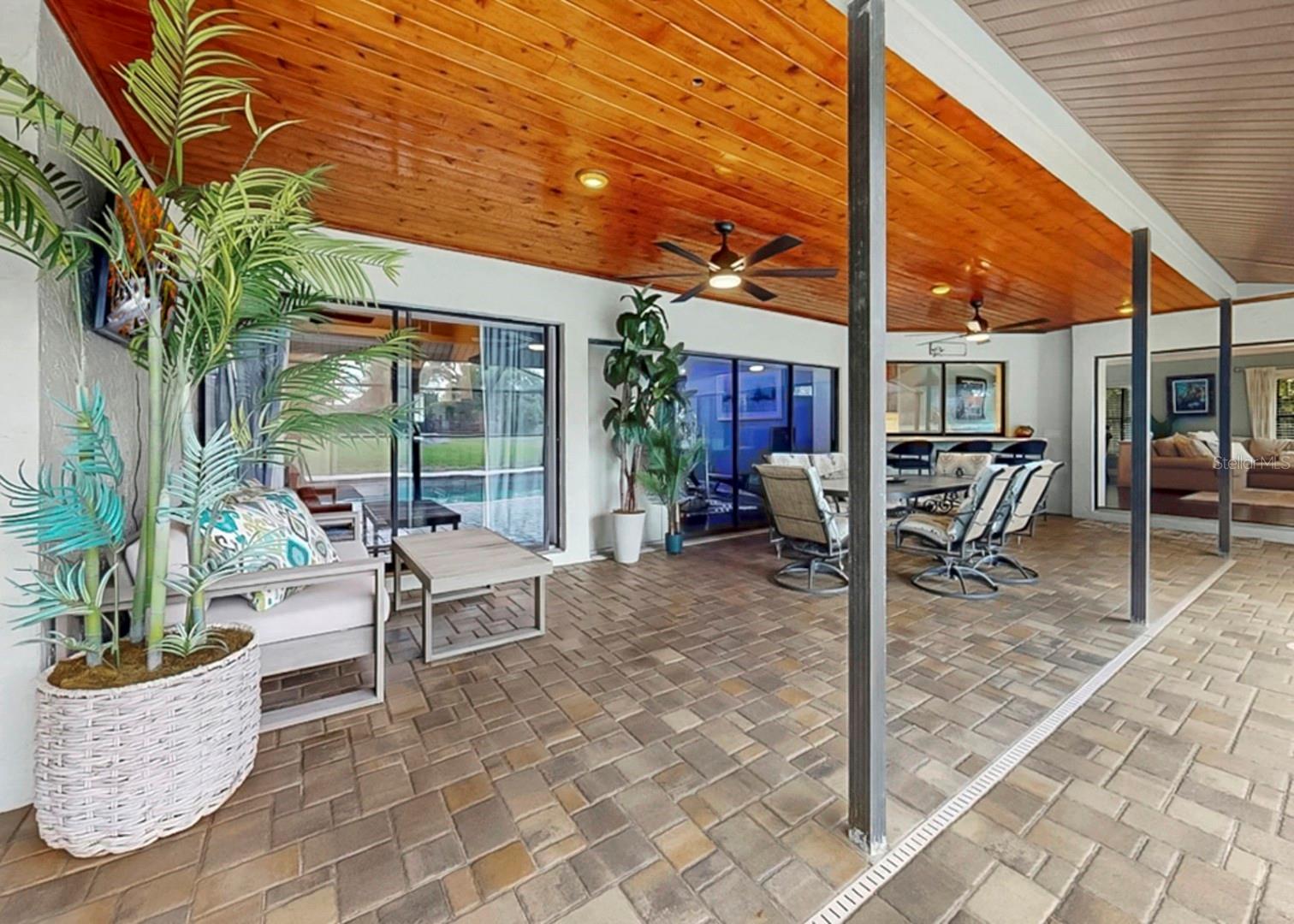 Image 62 of 90 For 401 Penn National Road