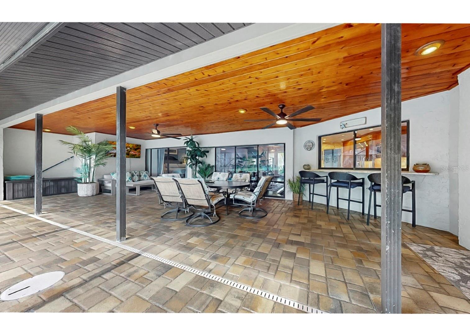 Image 63 of 90 For 401 Penn National Road