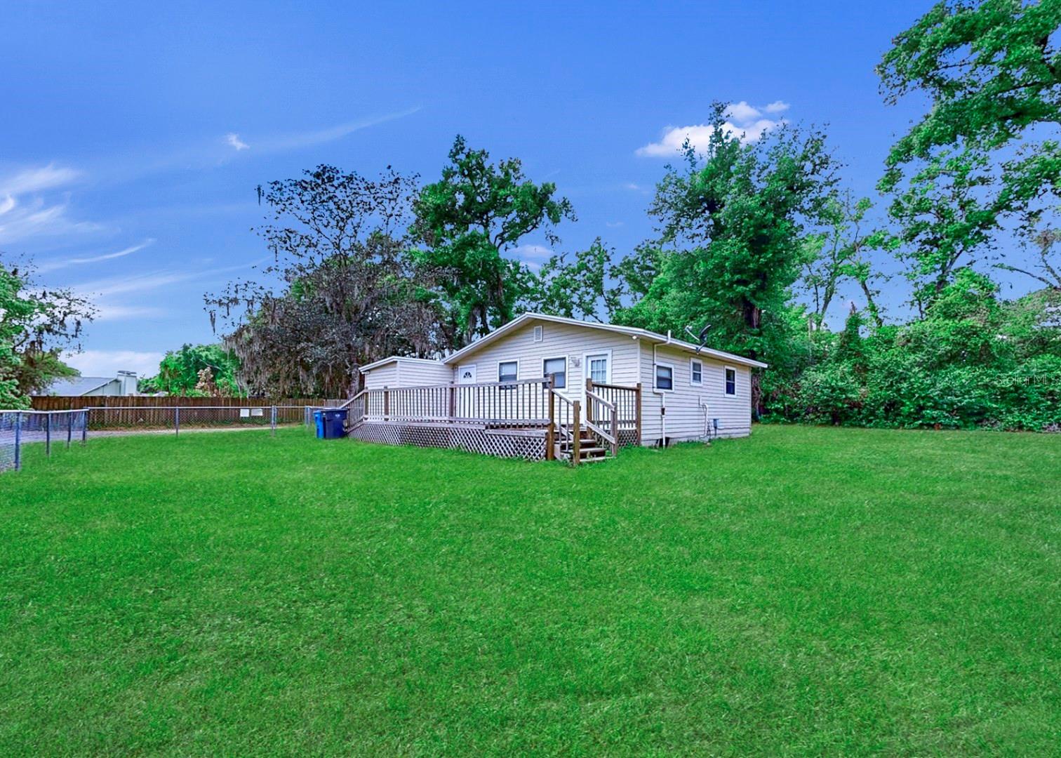 Image 76 of 90 For 401 Penn National Road