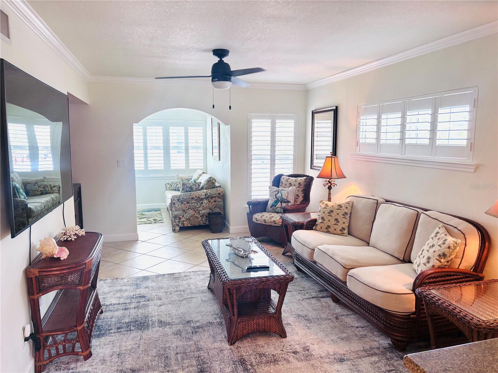 Image 4 of 24 For 19417 Gulf Boulevard B209