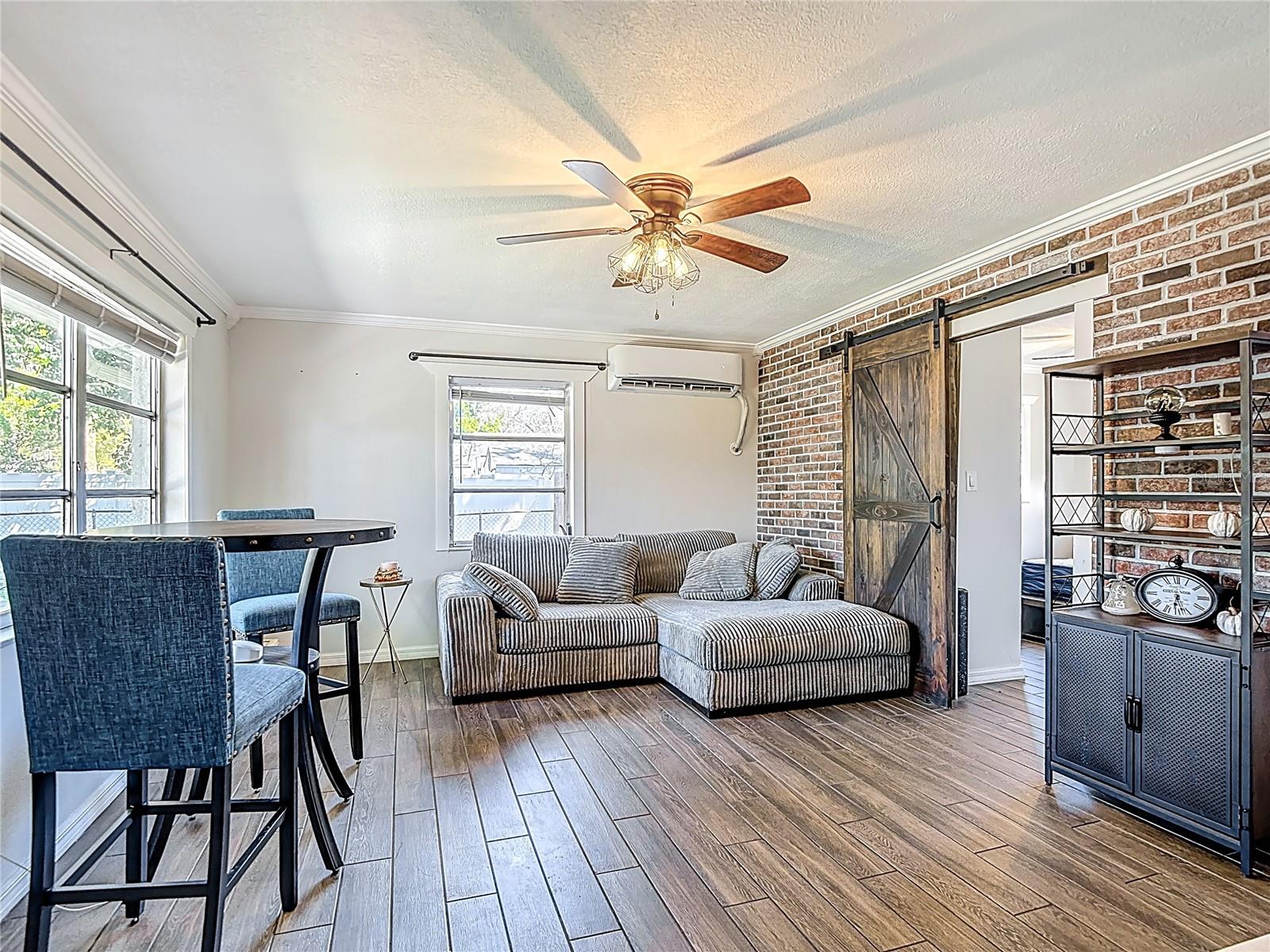 Image 14 of 36 For 5335 Lemon Avenue