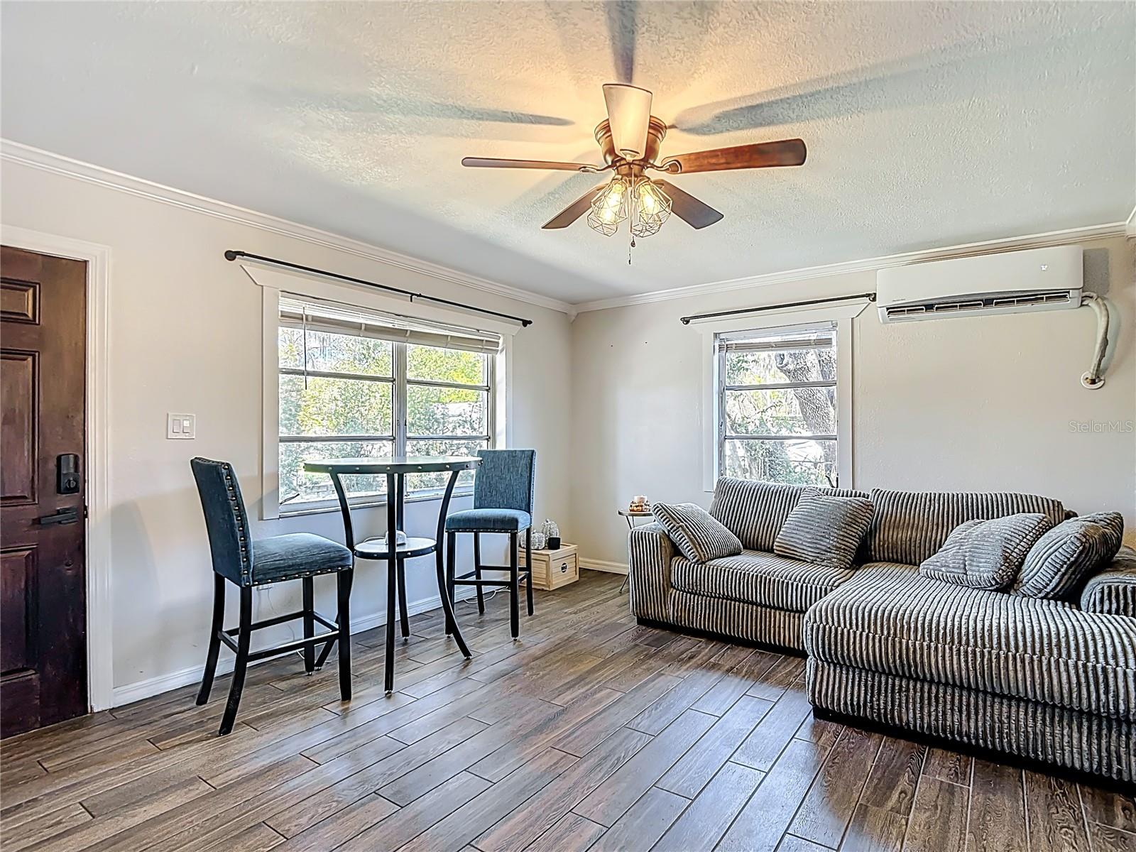 Image 18 of 36 For 5335 Lemon Avenue