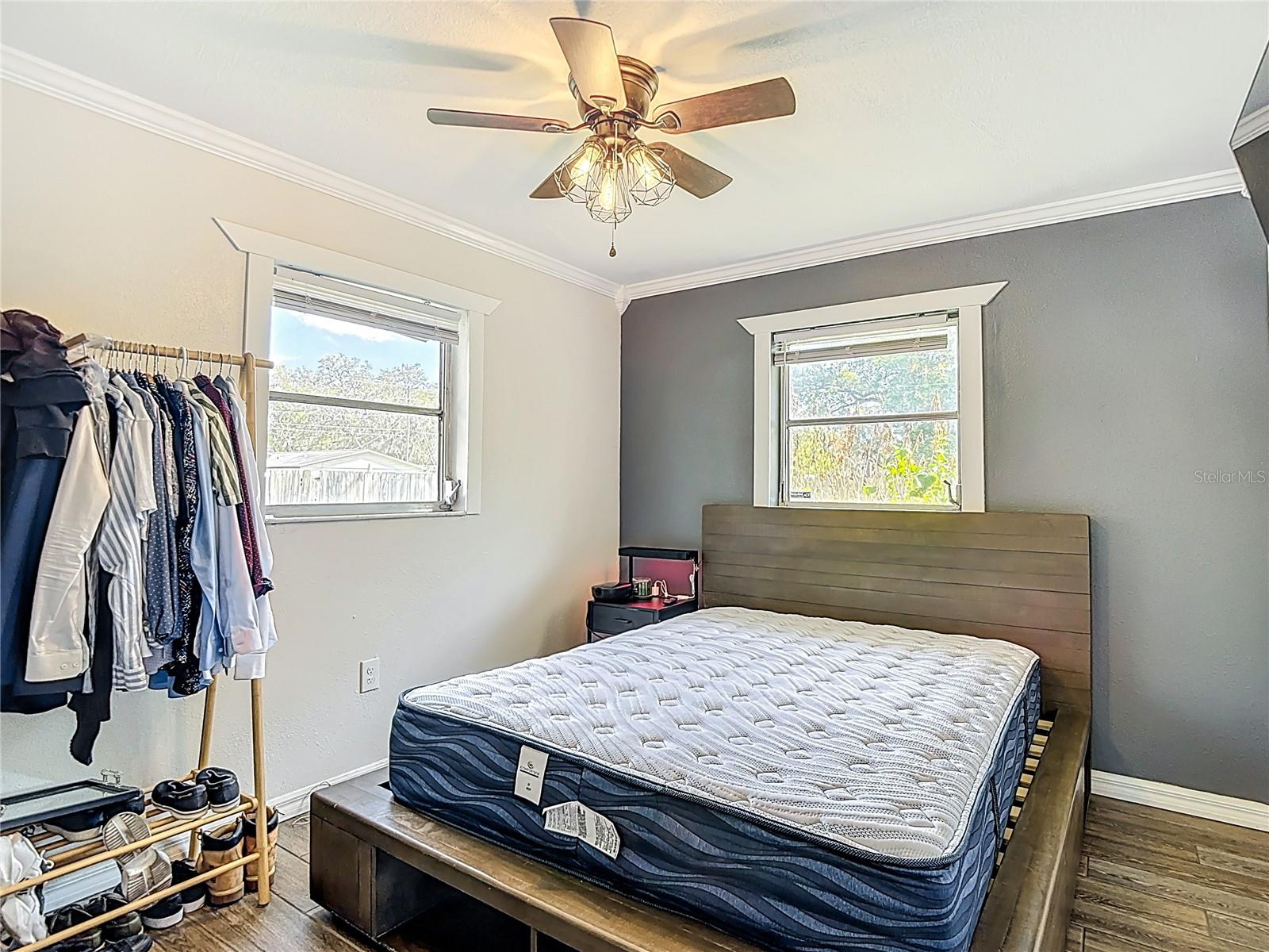 Image 28 of 36 For 5335 Lemon Avenue