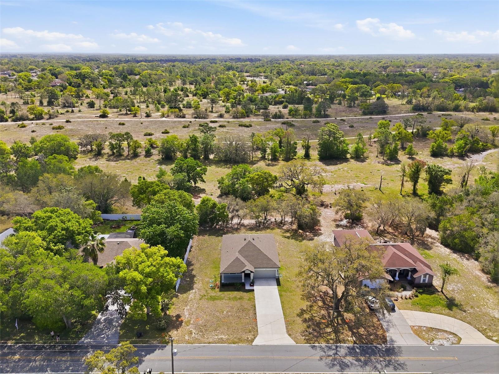 Listing photo id 24 for 2314 Lema Drive