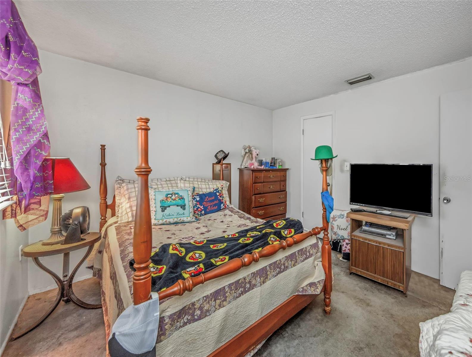 Image 33 of 56 For 107 Country Villas Drive